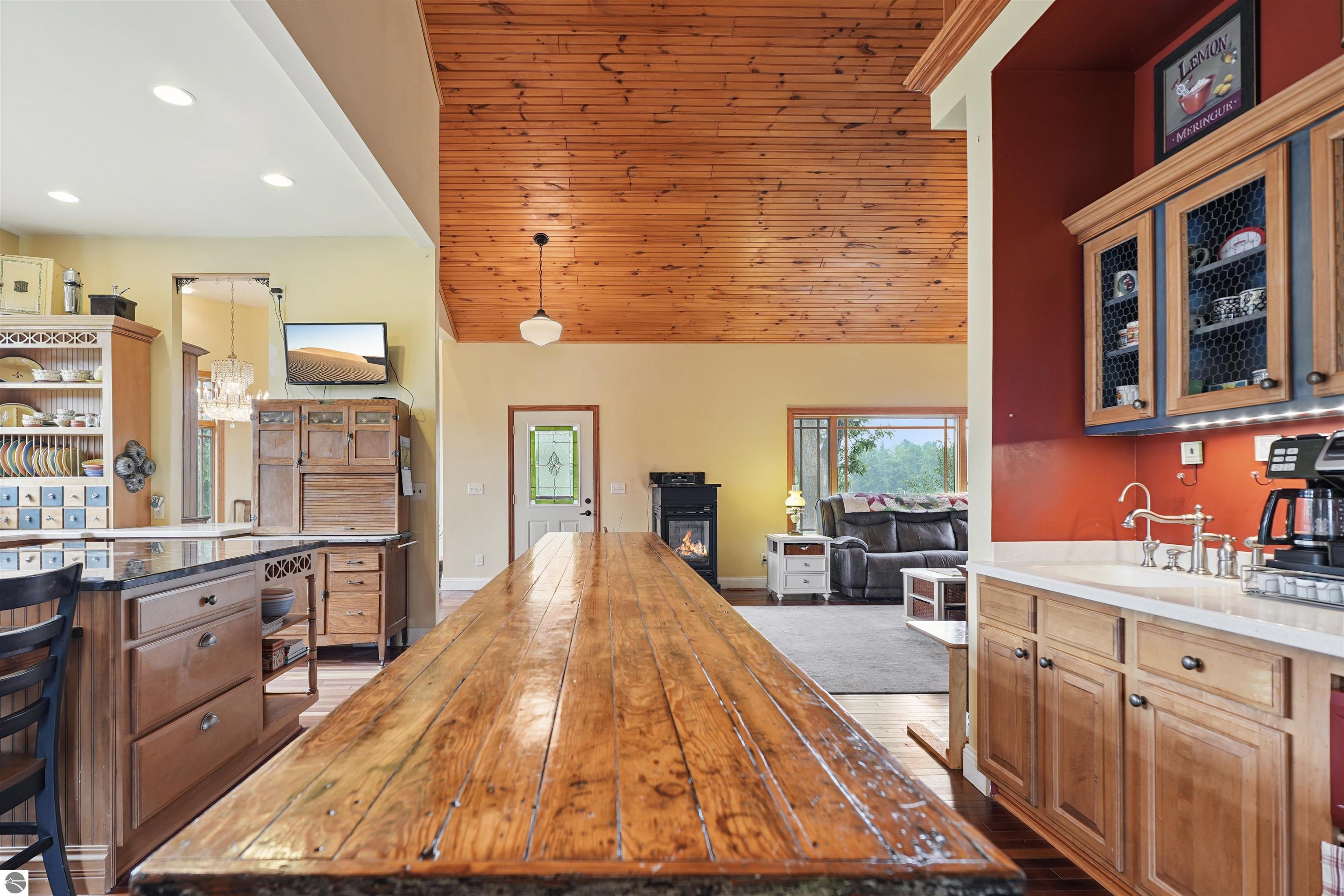 16186 N 200th Avenue