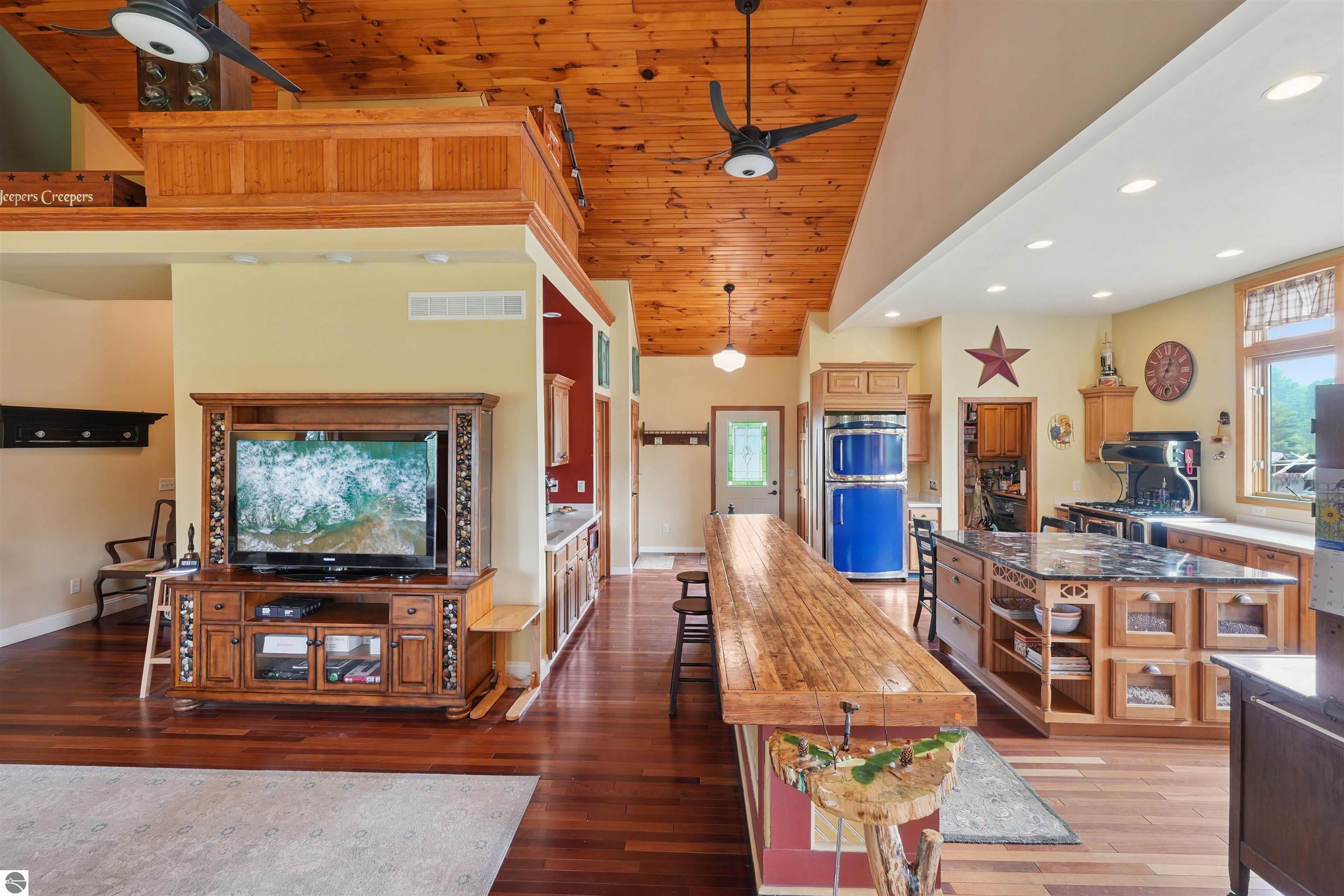 16186 N 200th Avenue