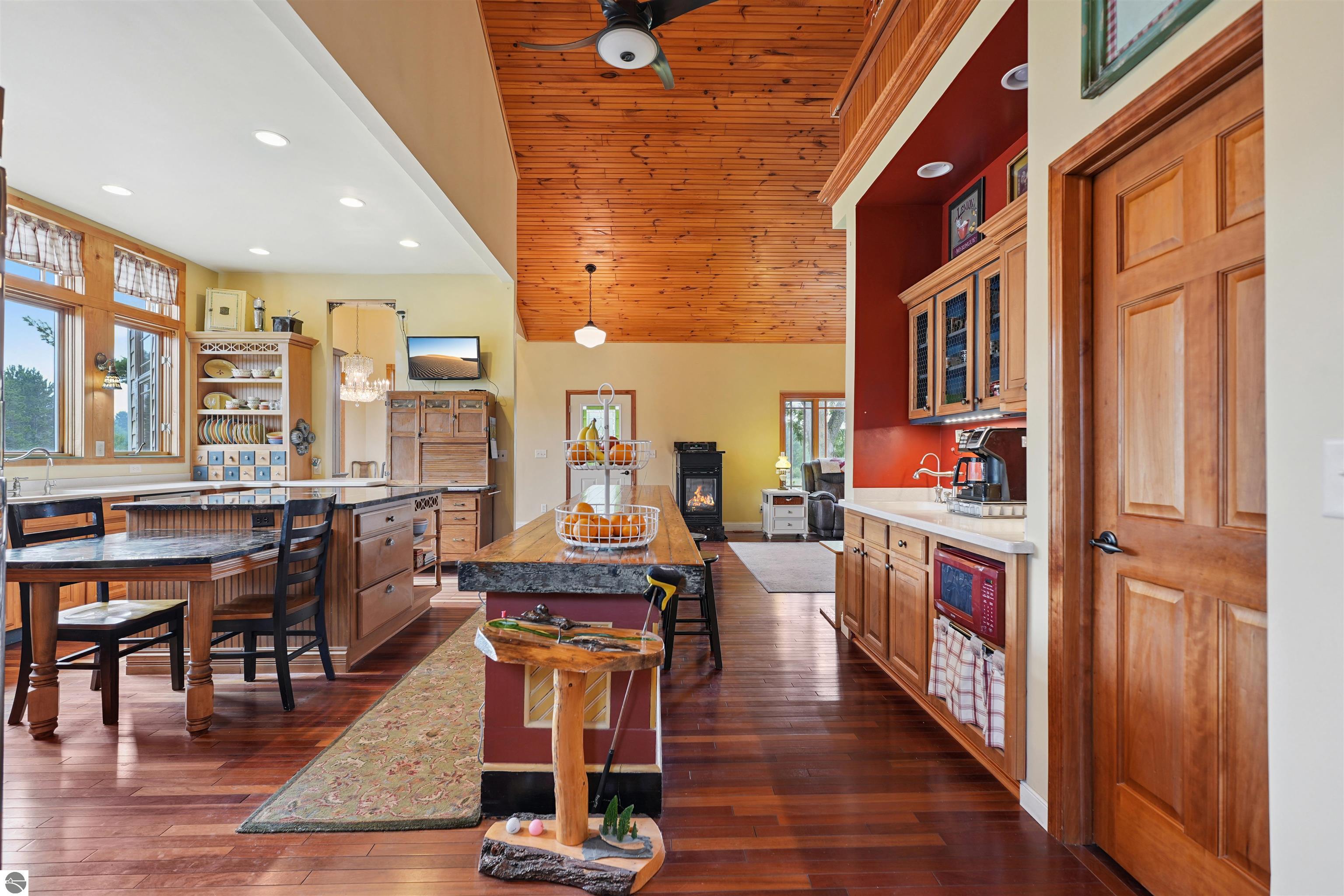 16186 N 200th Avenue