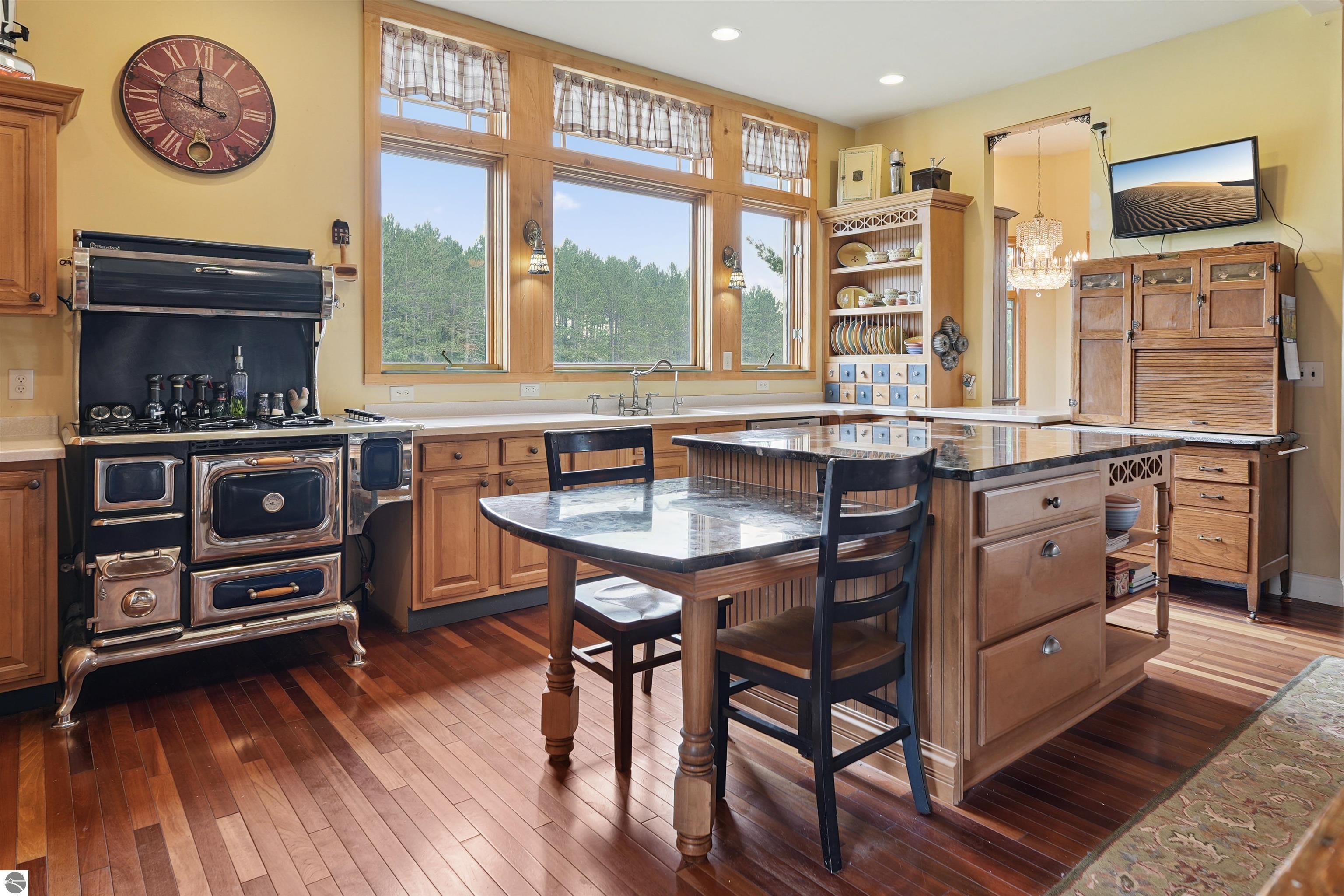 16186 N 200th Avenue