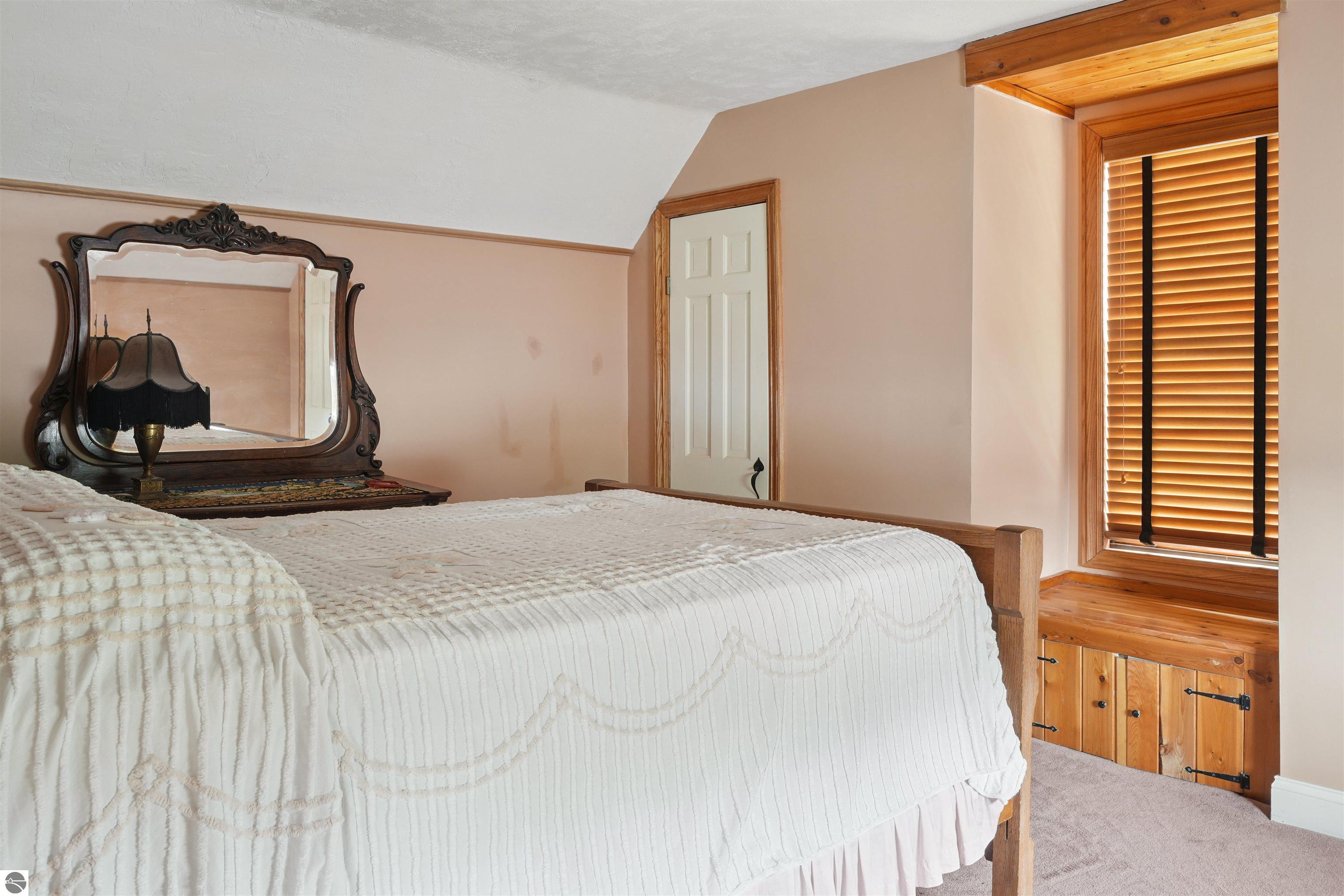 16186 N 200th Avenue