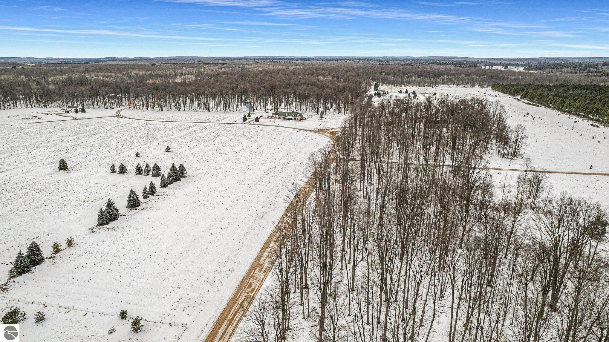 311 Kleehammer Club Drive