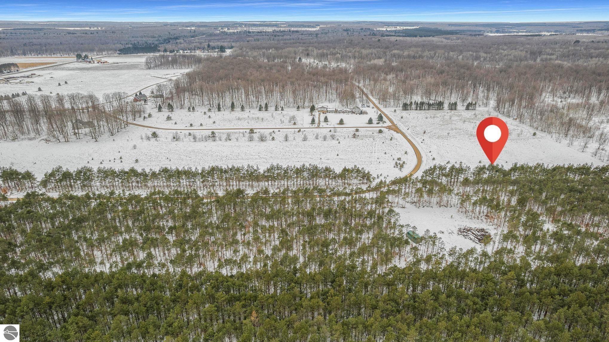 331/311 Kleehammer Club Drive