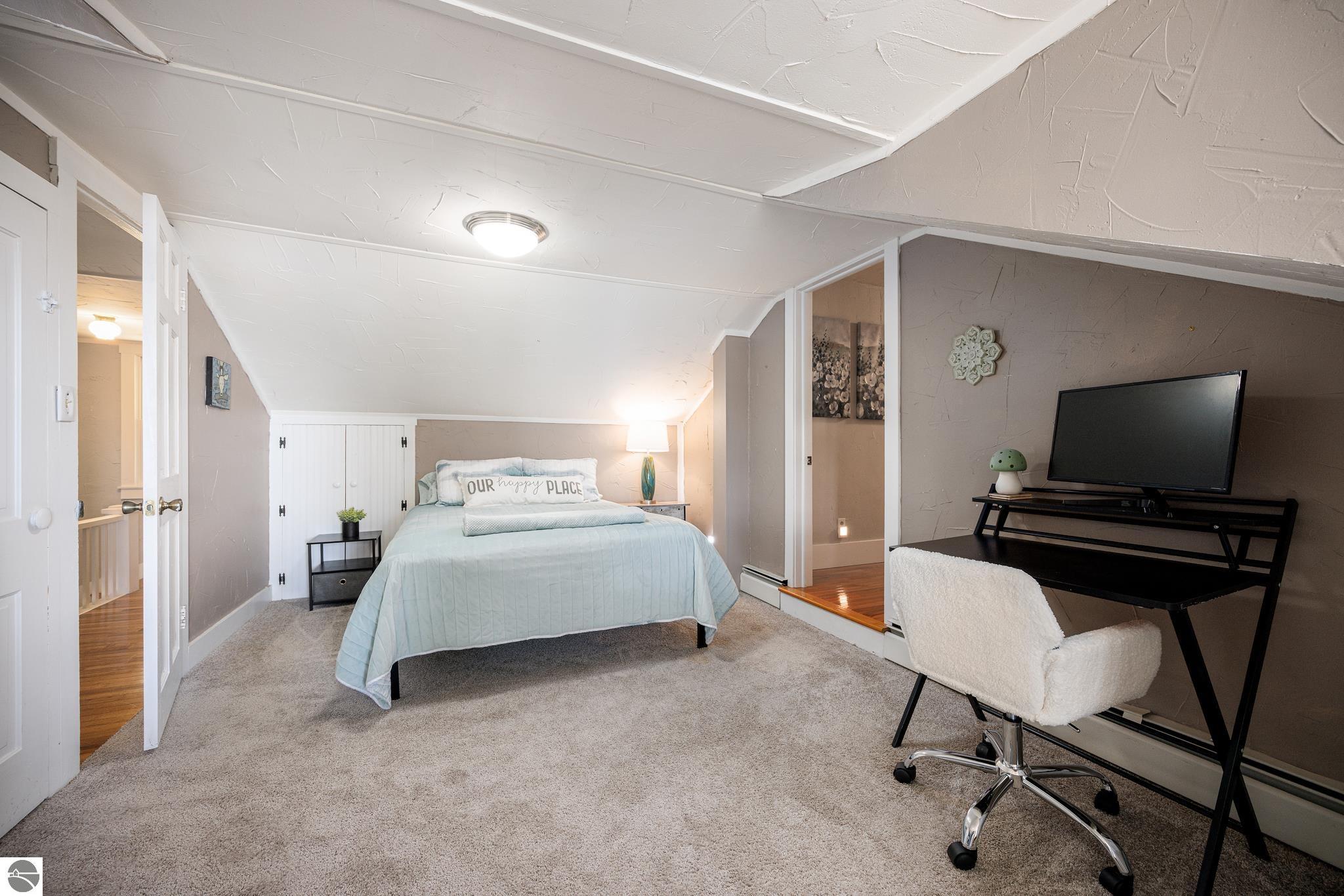 7787 East Shore Road