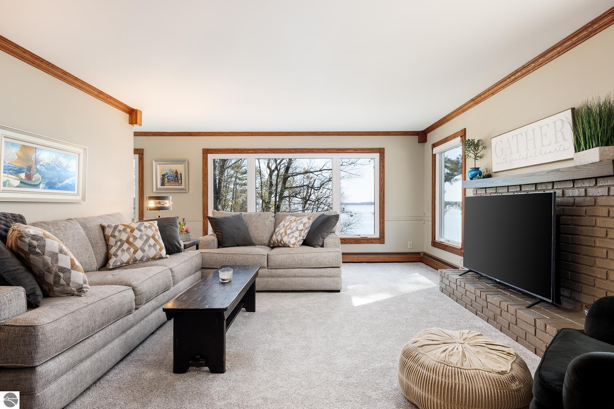 7787 East Shore Road