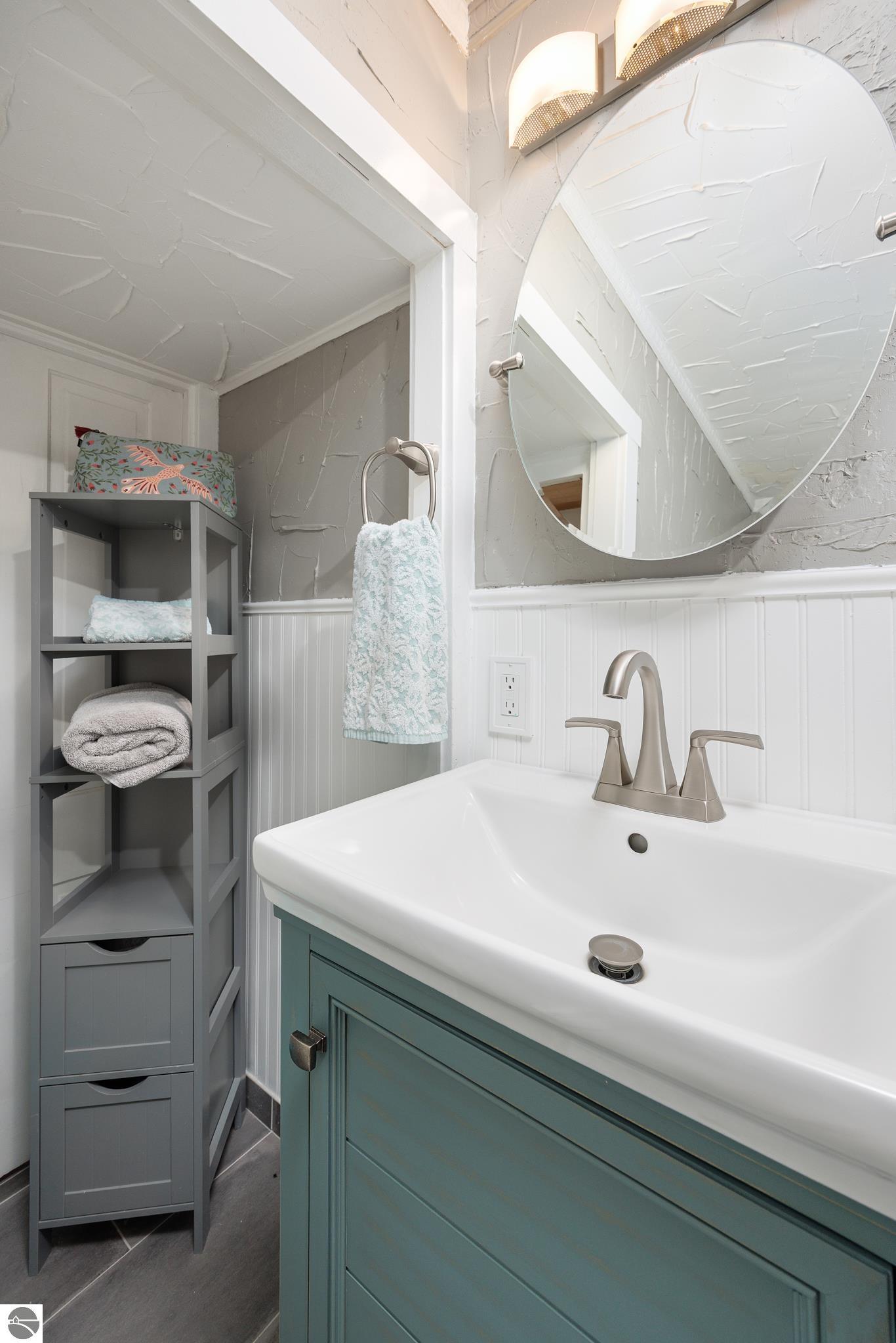 7787 East Shore Road