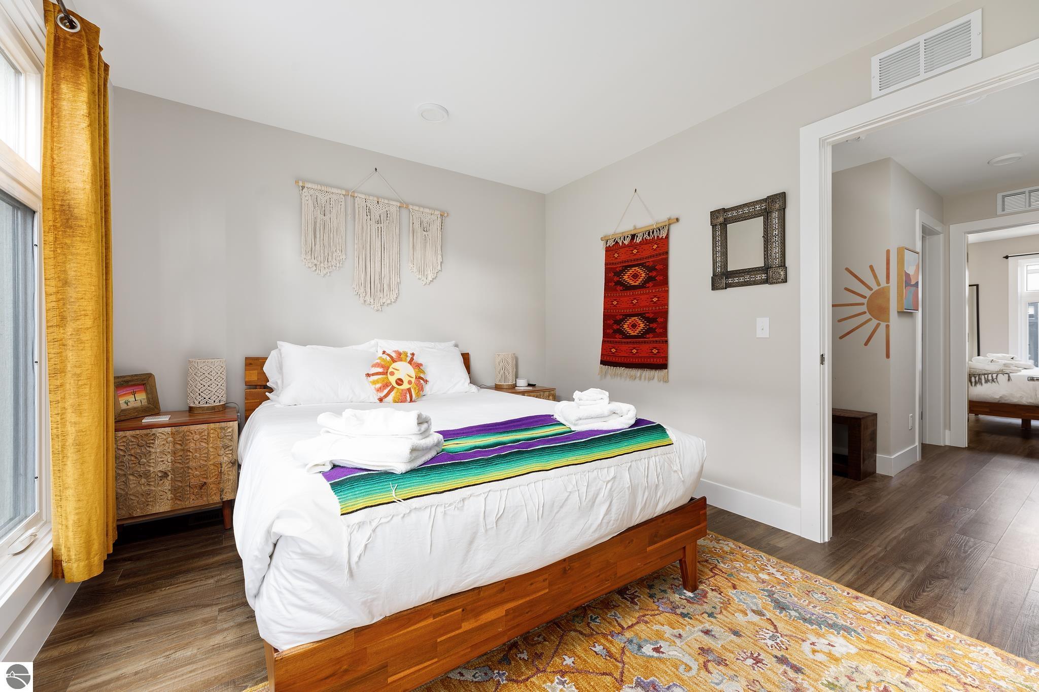 138 W Gillis Street # 19