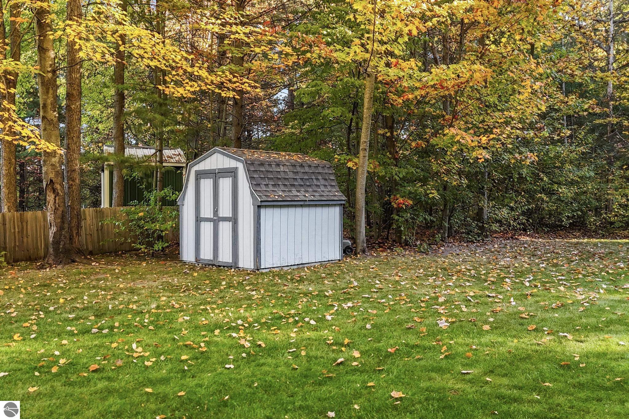 1276 Fisher Road