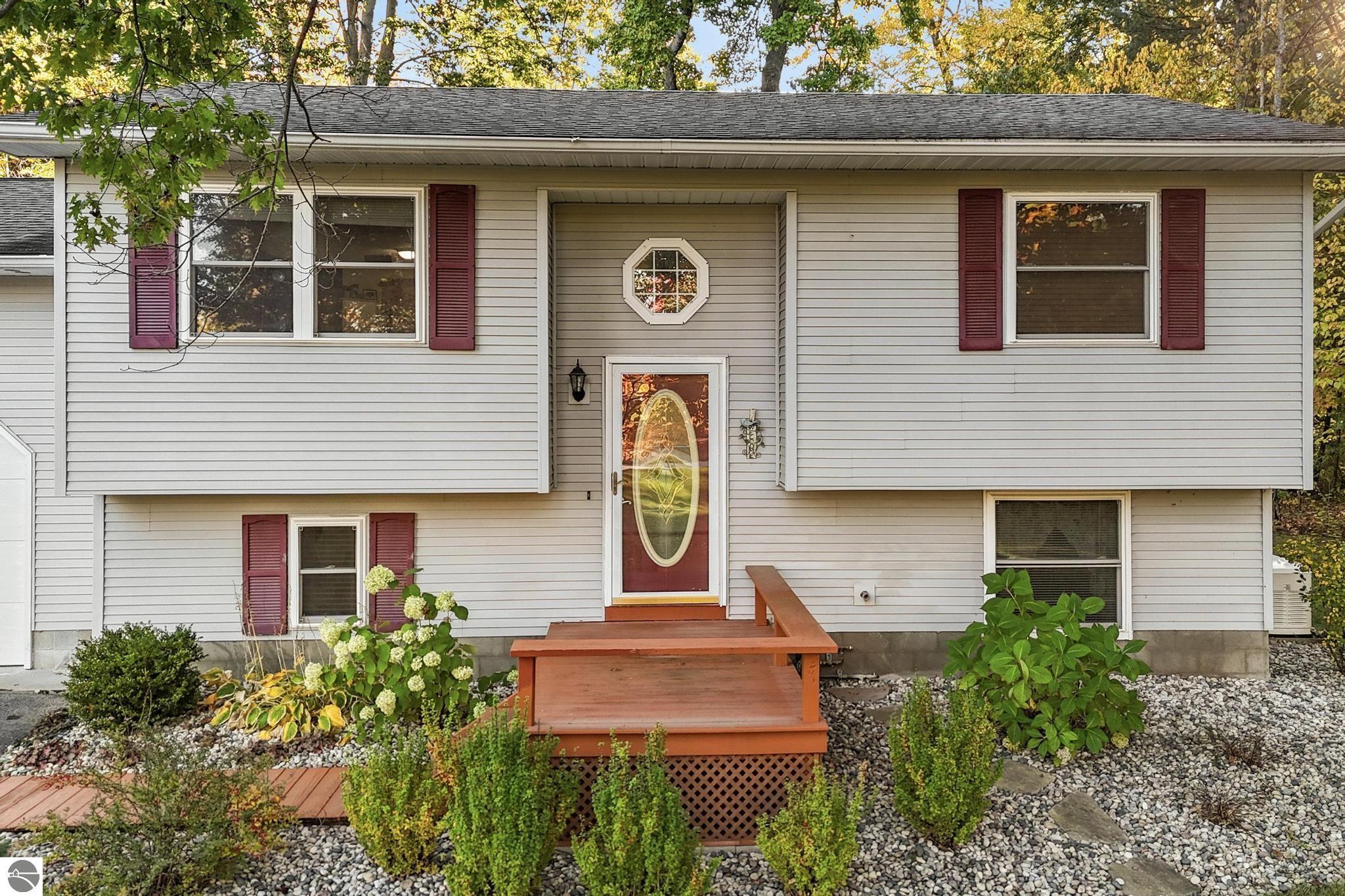 1276 Fisher Road