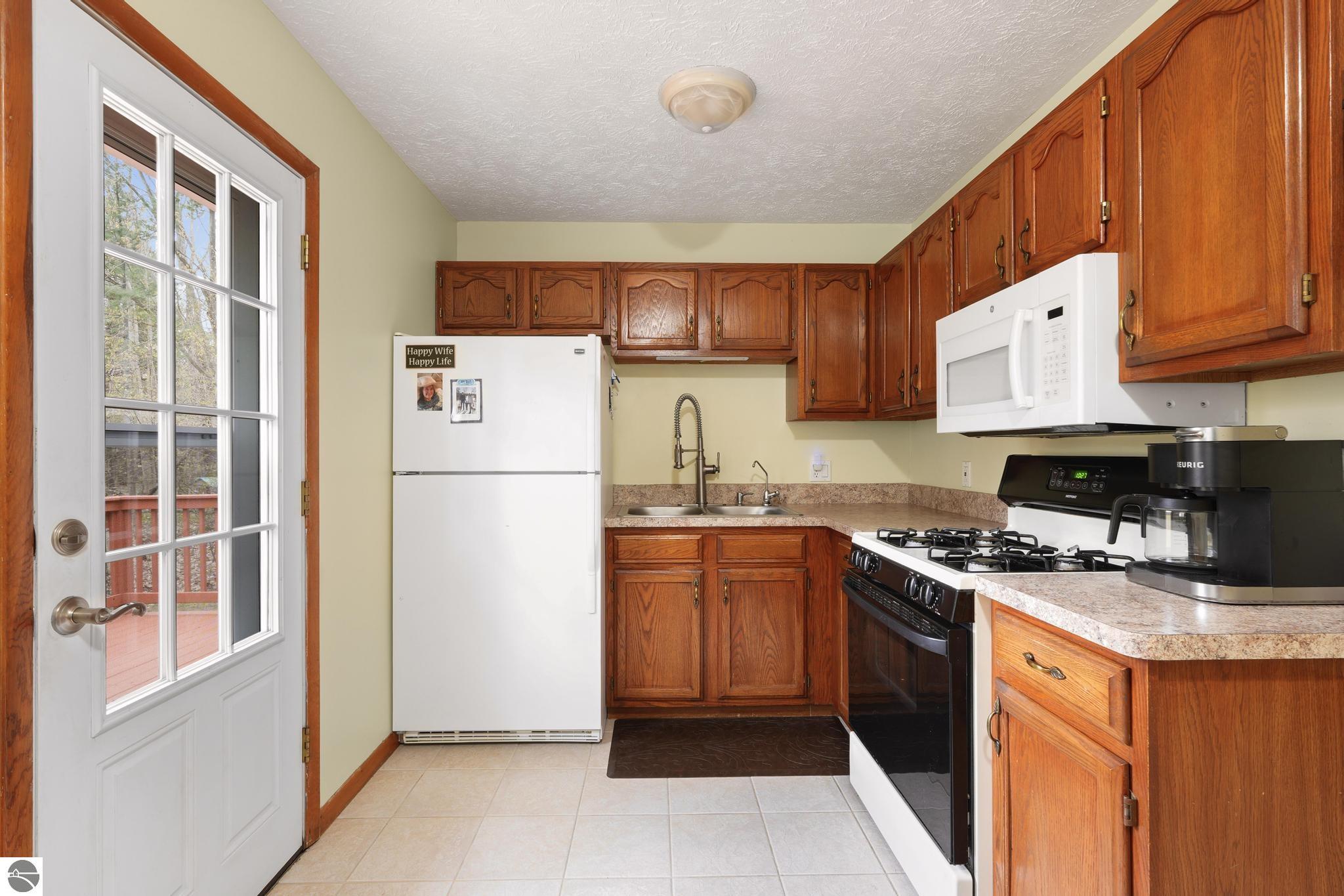 1276 Fisher Road