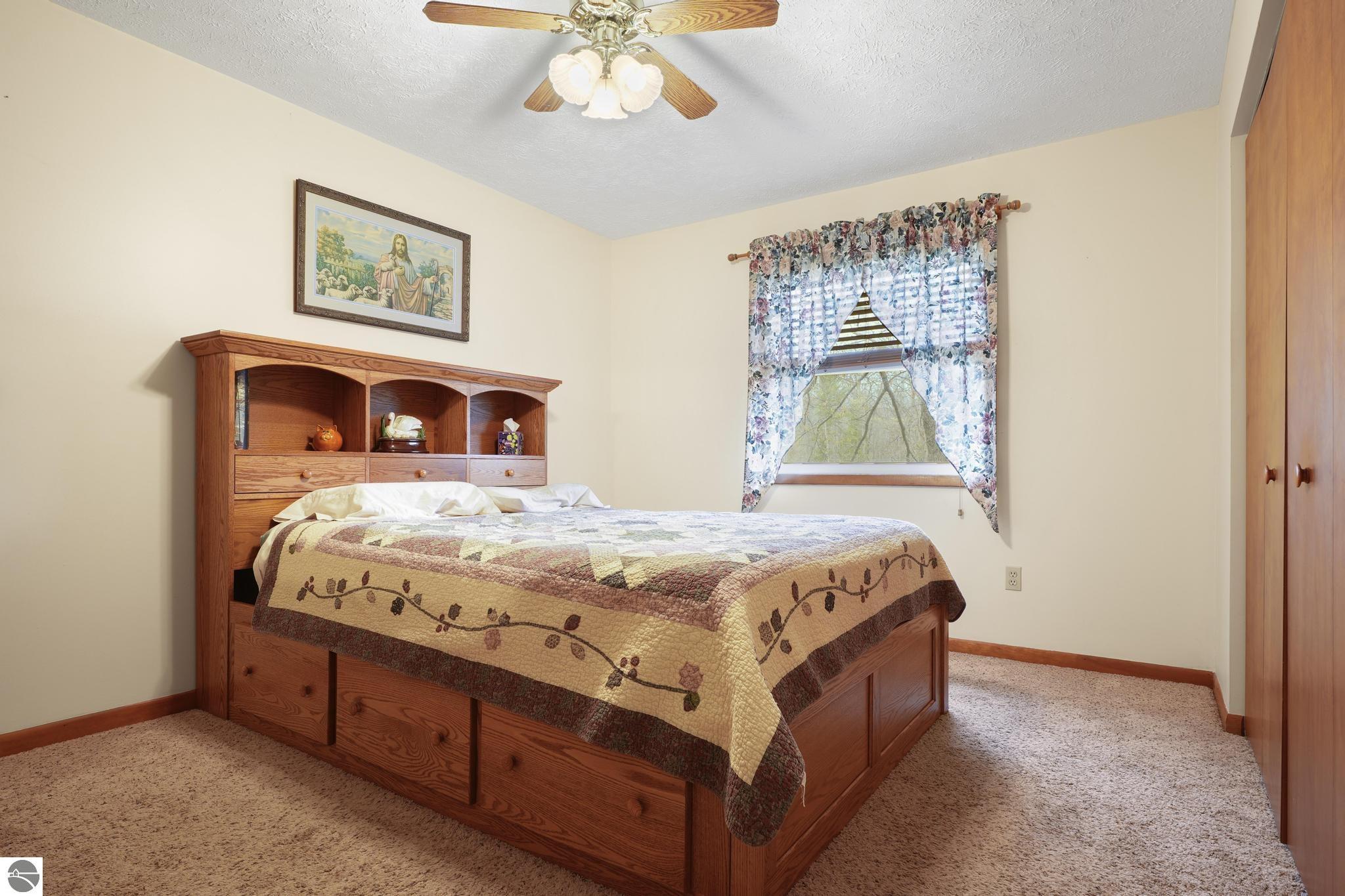 1276 Fisher Road