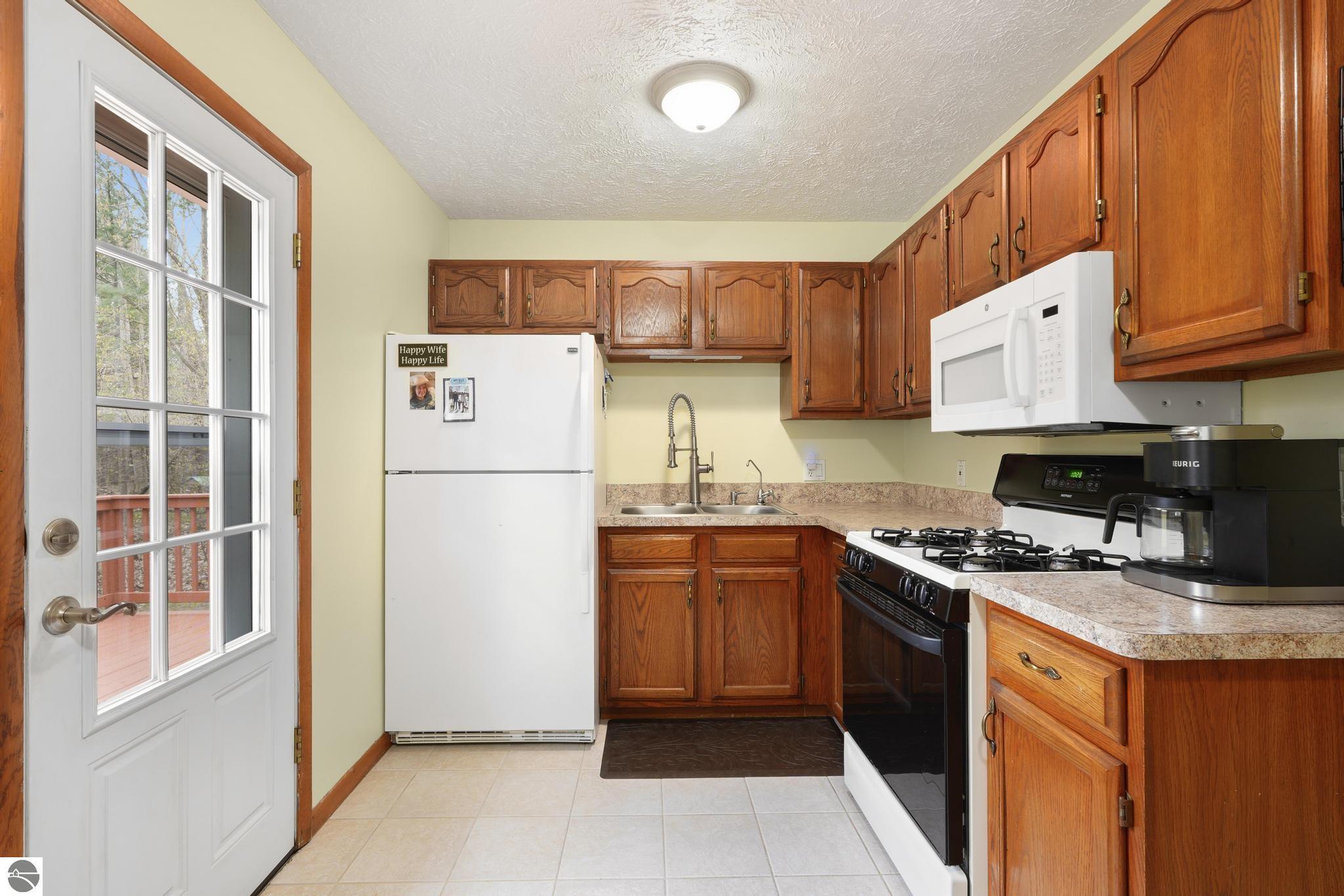 1276 Fisher Road