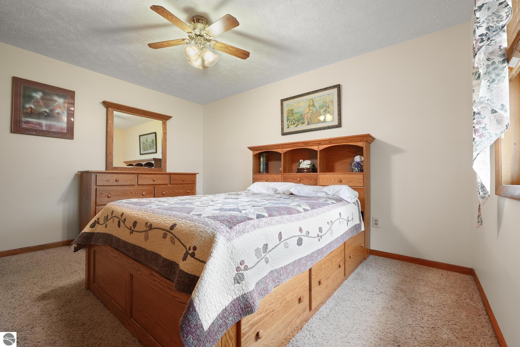 1276 Fisher Road