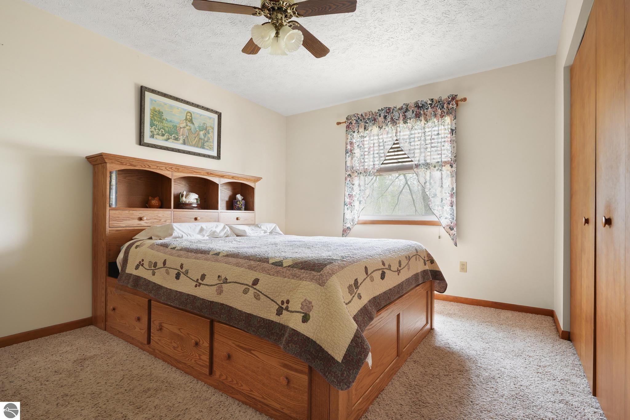 1276 Fisher Road