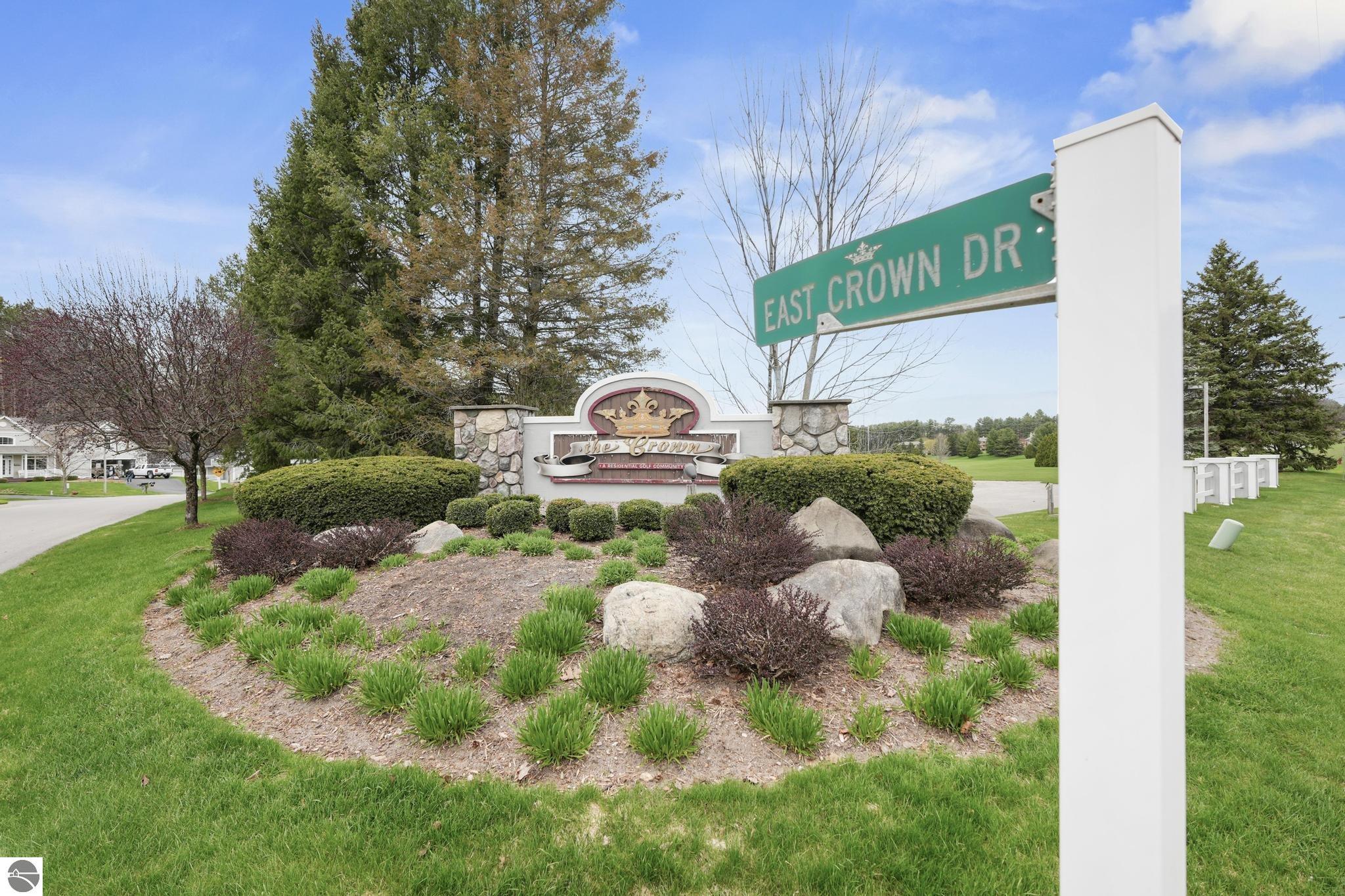 2866 E Crown Drive
