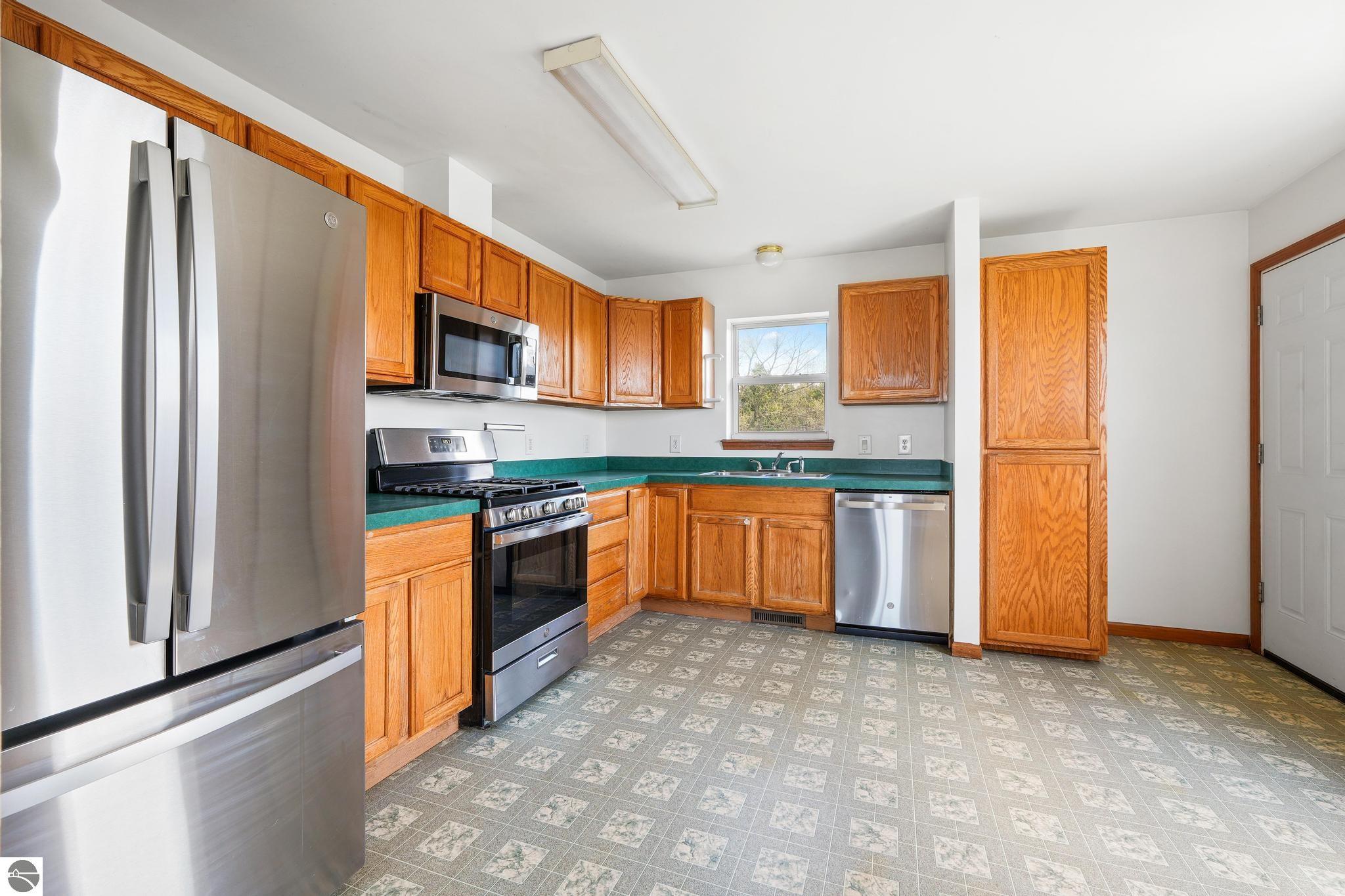 3857 Sutter Lane