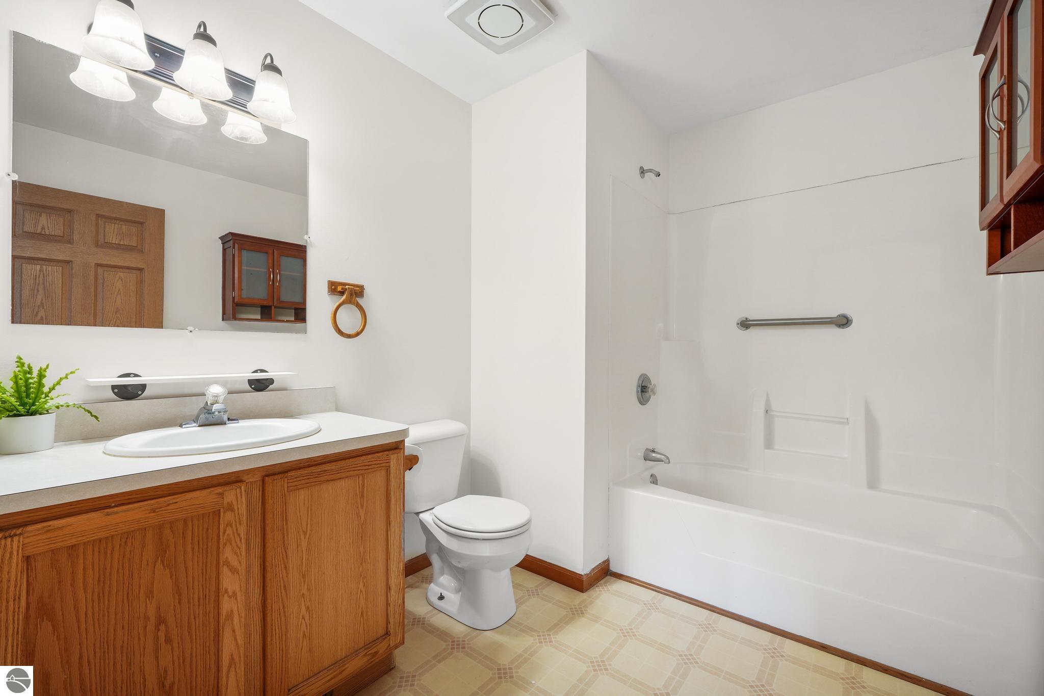 3857 Sutter Lane