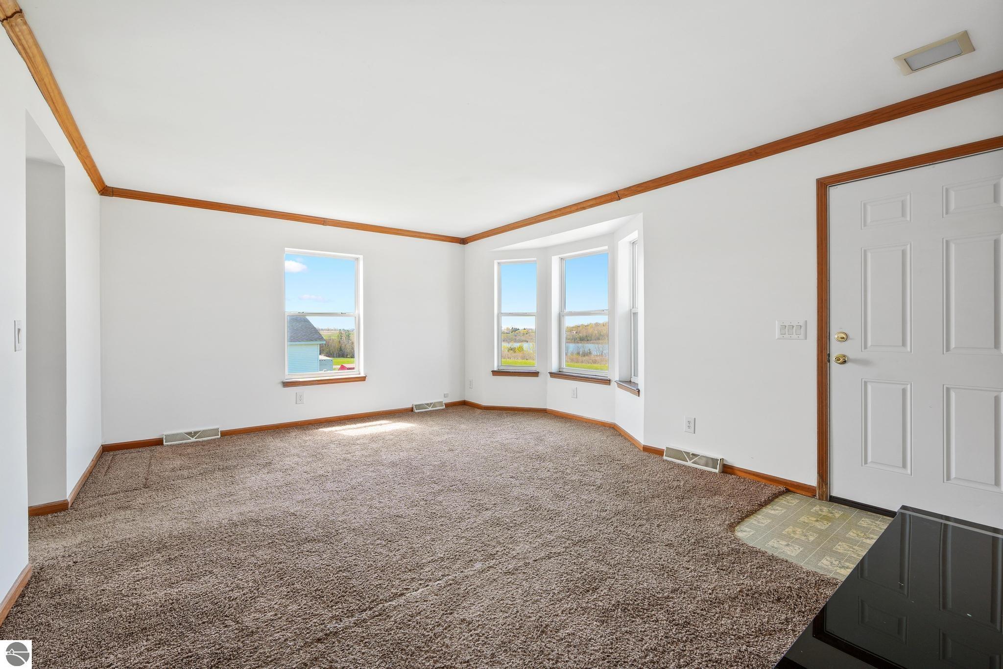 3857 Sutter Lane