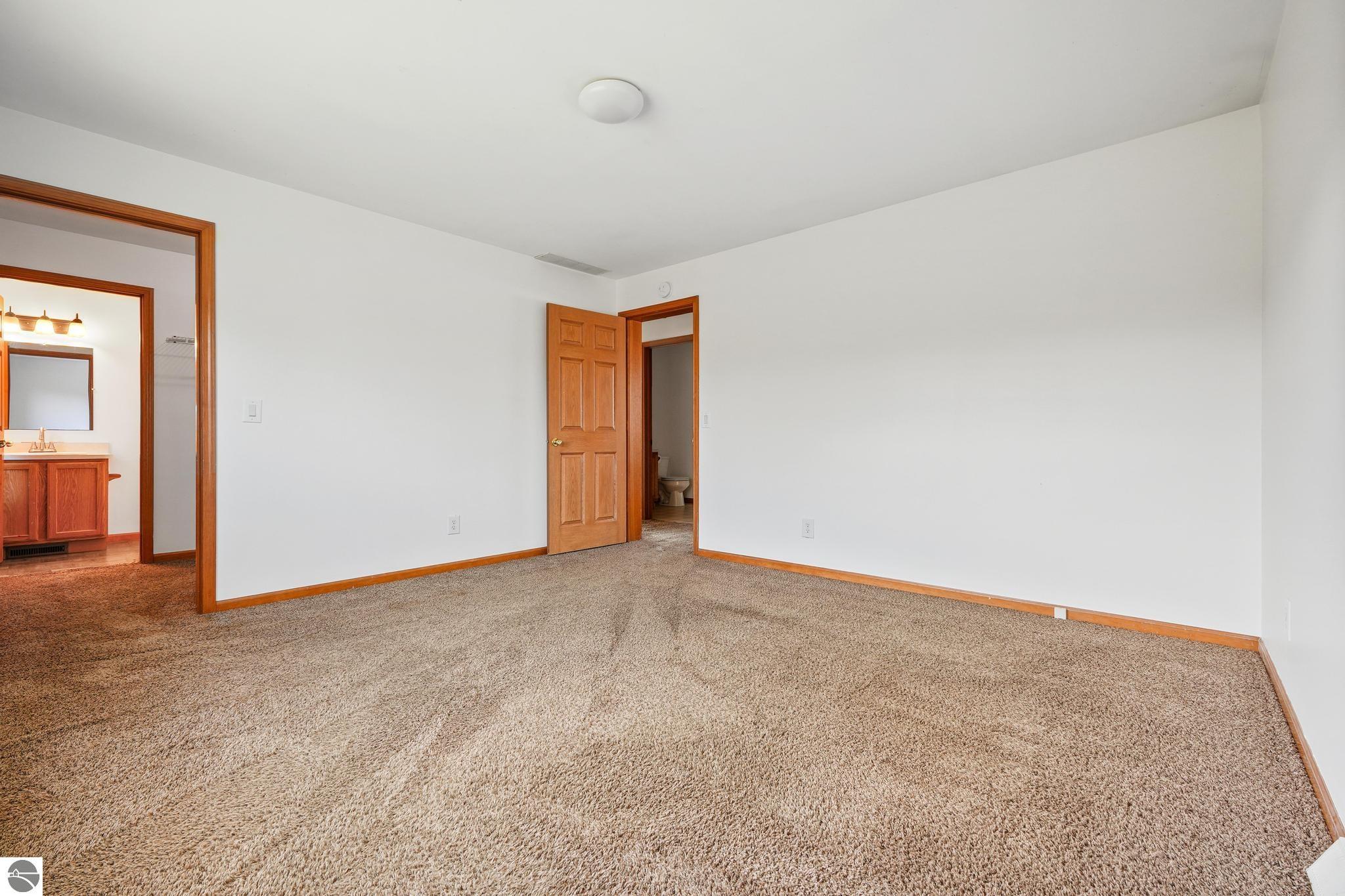 3857 Sutter Lane