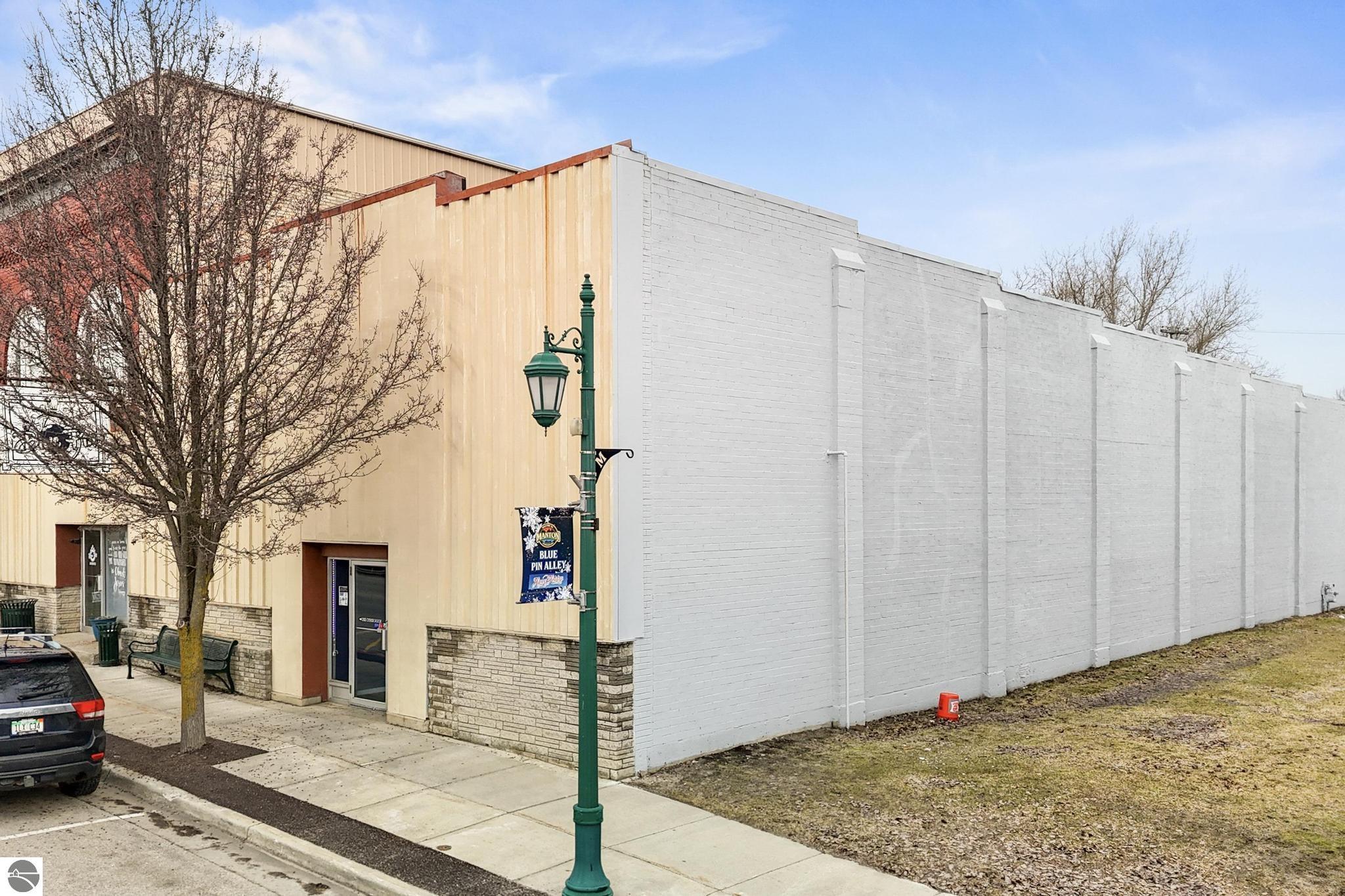 304 W Main Street