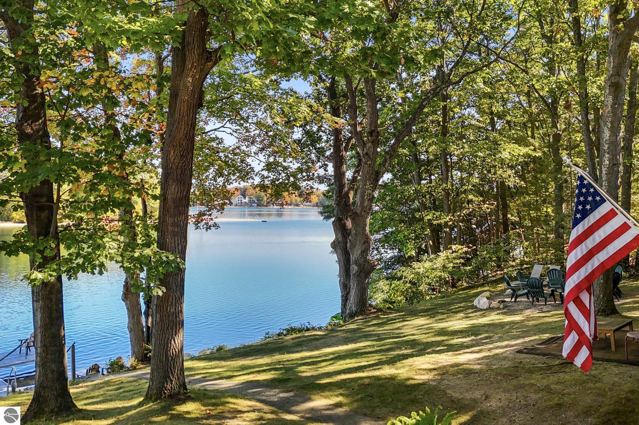 5521 Silver Sunrise Trail