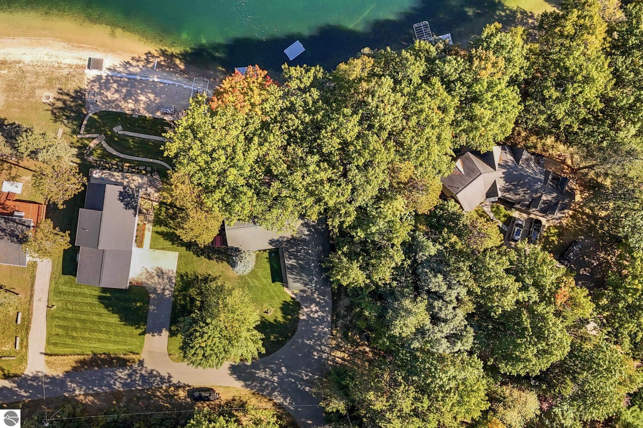 5521 Silver Sunrise Trail