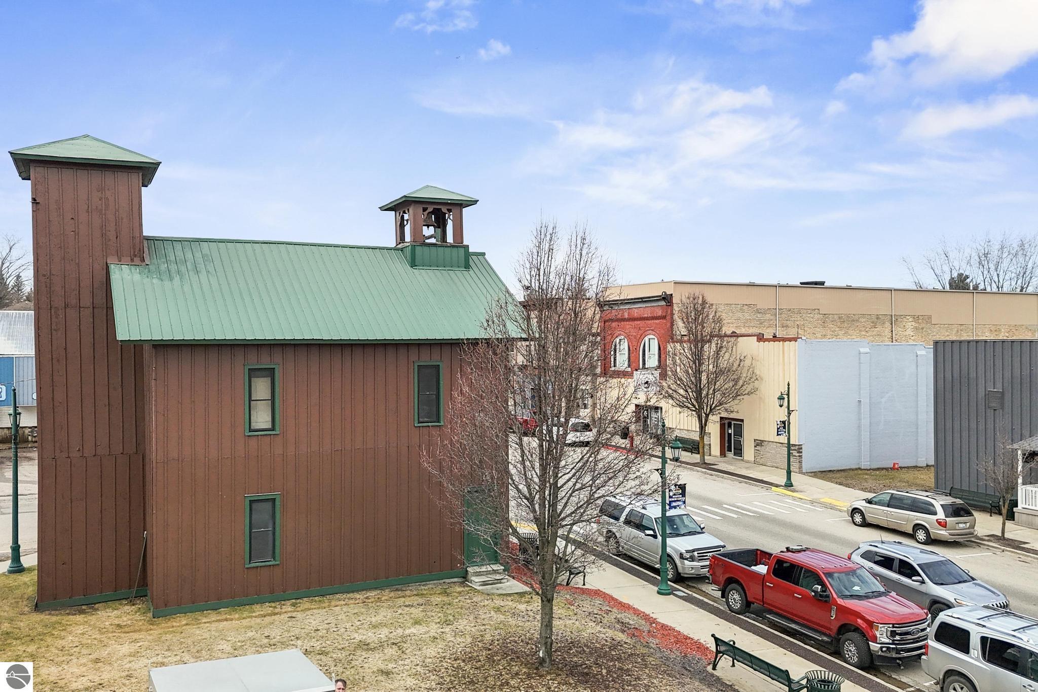 304 W Main Street