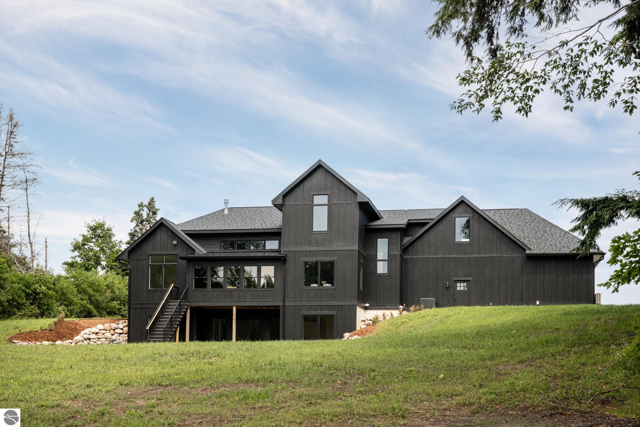 720 S East Silver Lake Road