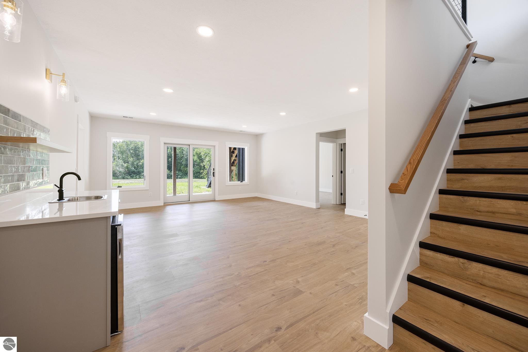 720 S East Silver Lake Road