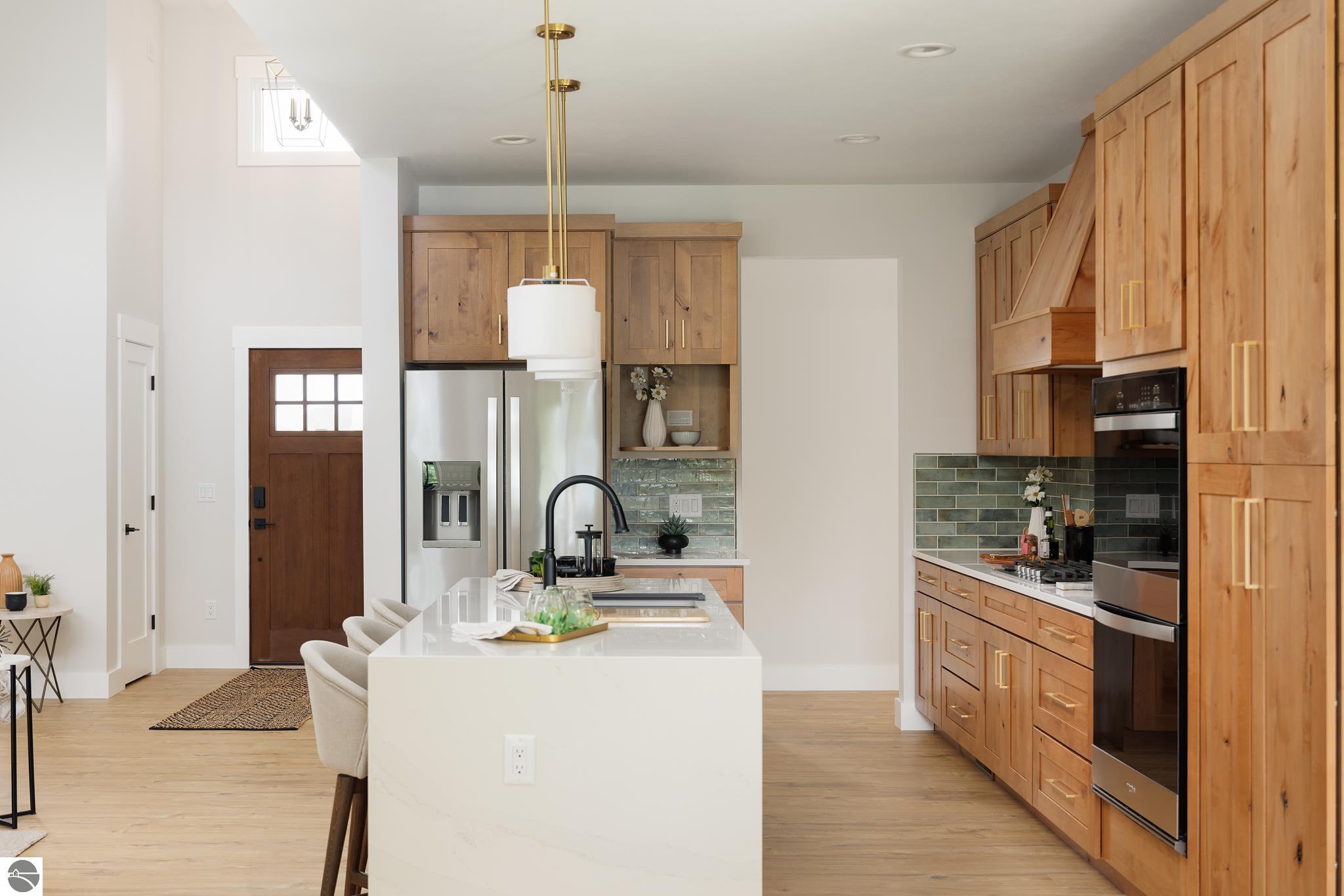 720 S East Silver Lake Road