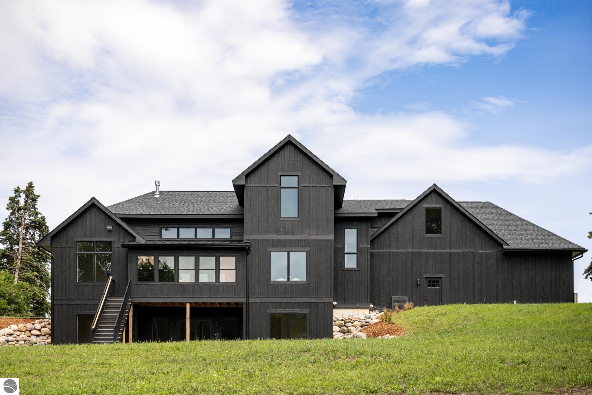 720 S East Silver Lake Road