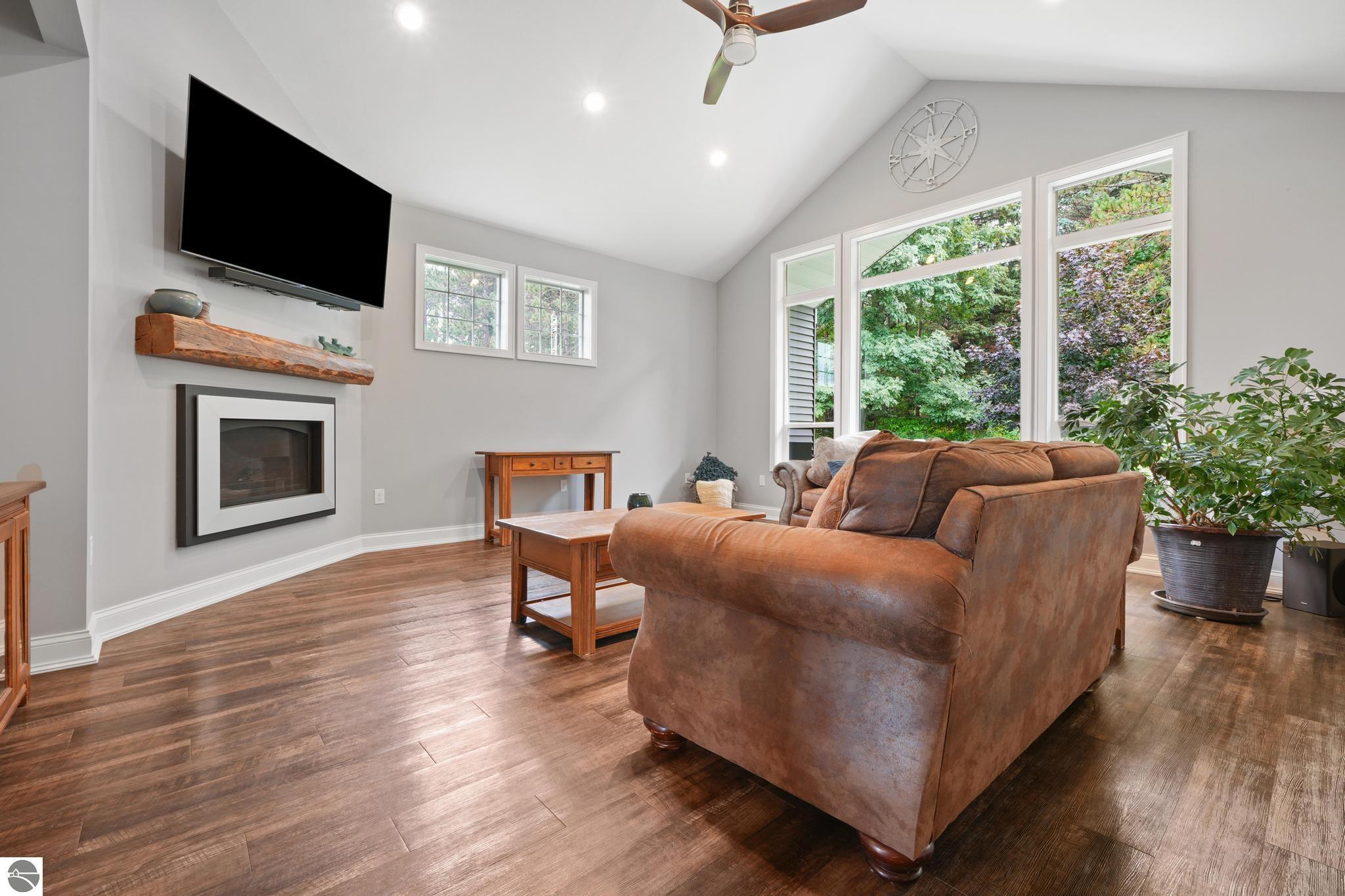 5055 S Colonial Drive