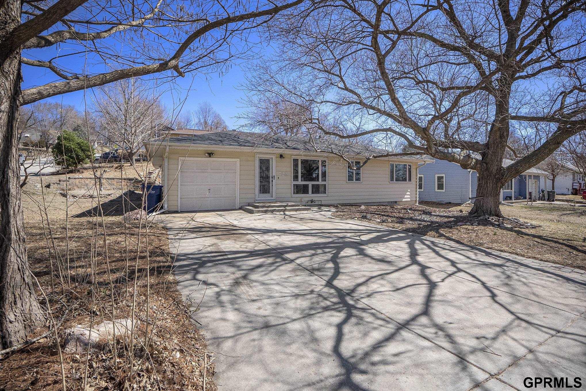 723 N 10th Street