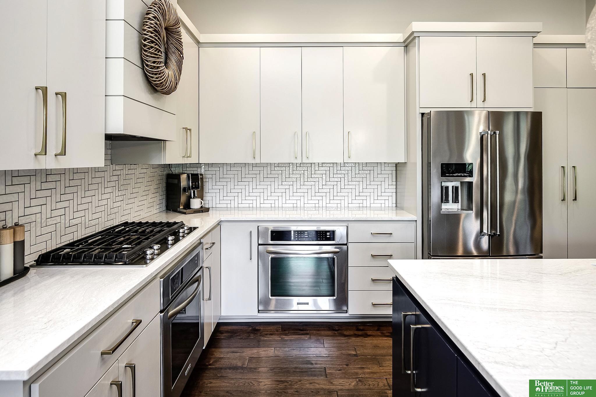 18817 Lafayette Avenue