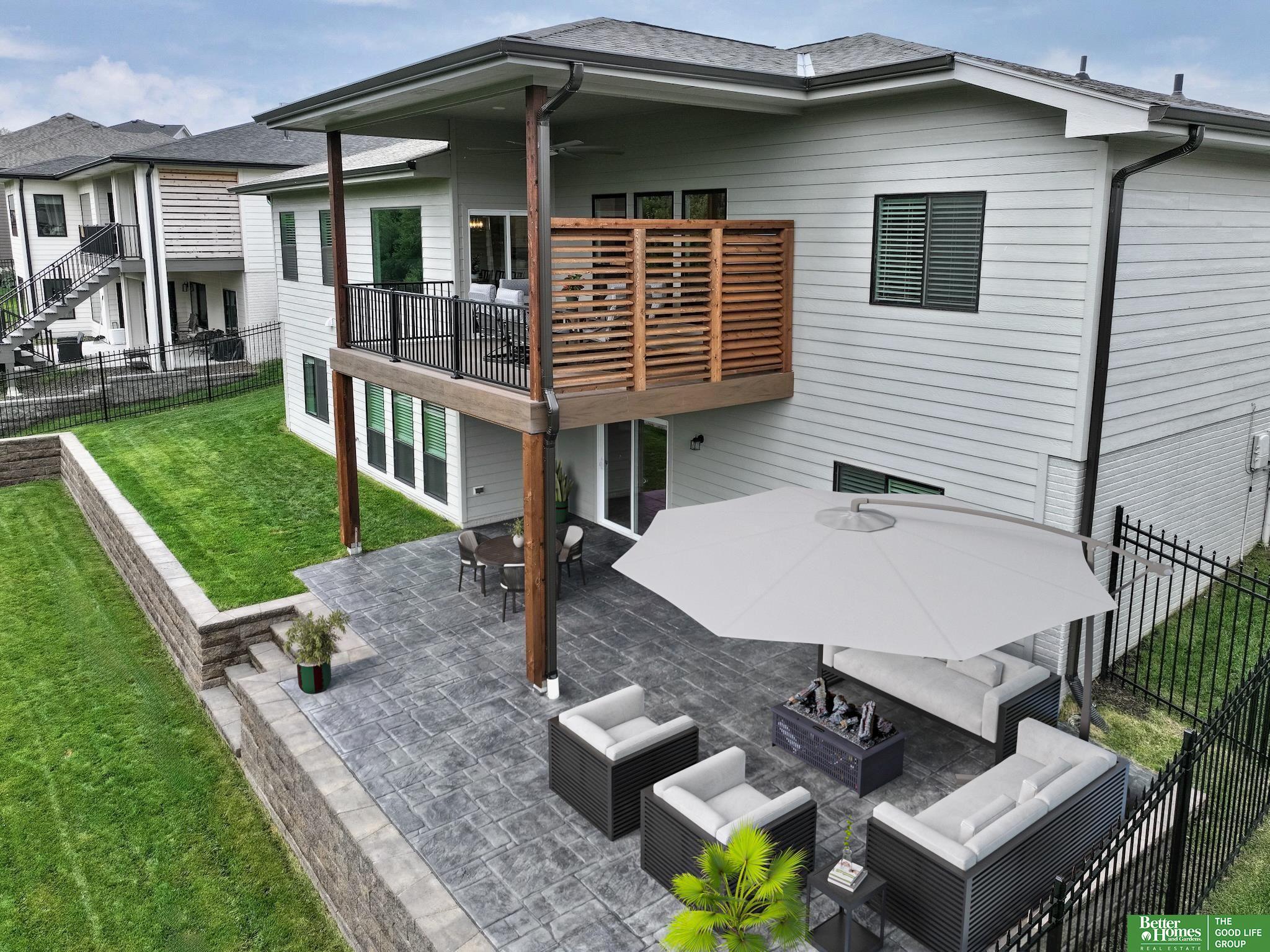 7665 N 166th Avenue