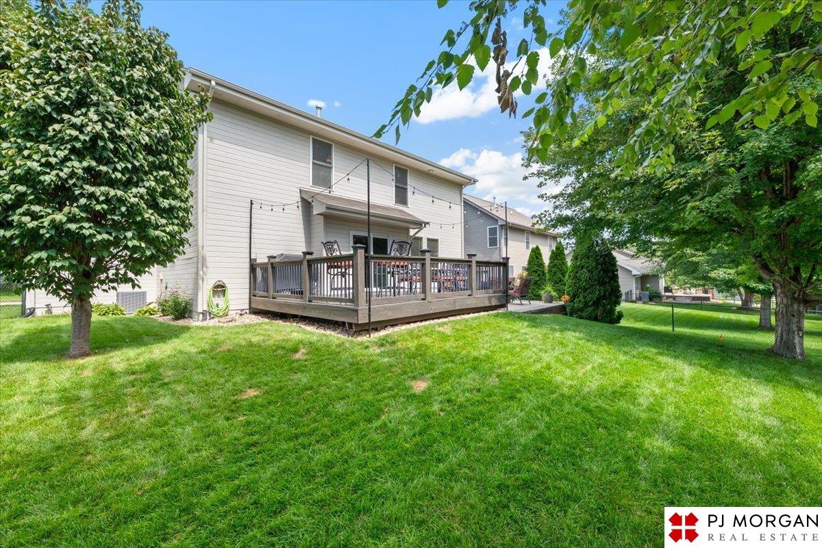 19669 Pine Street, Omaha