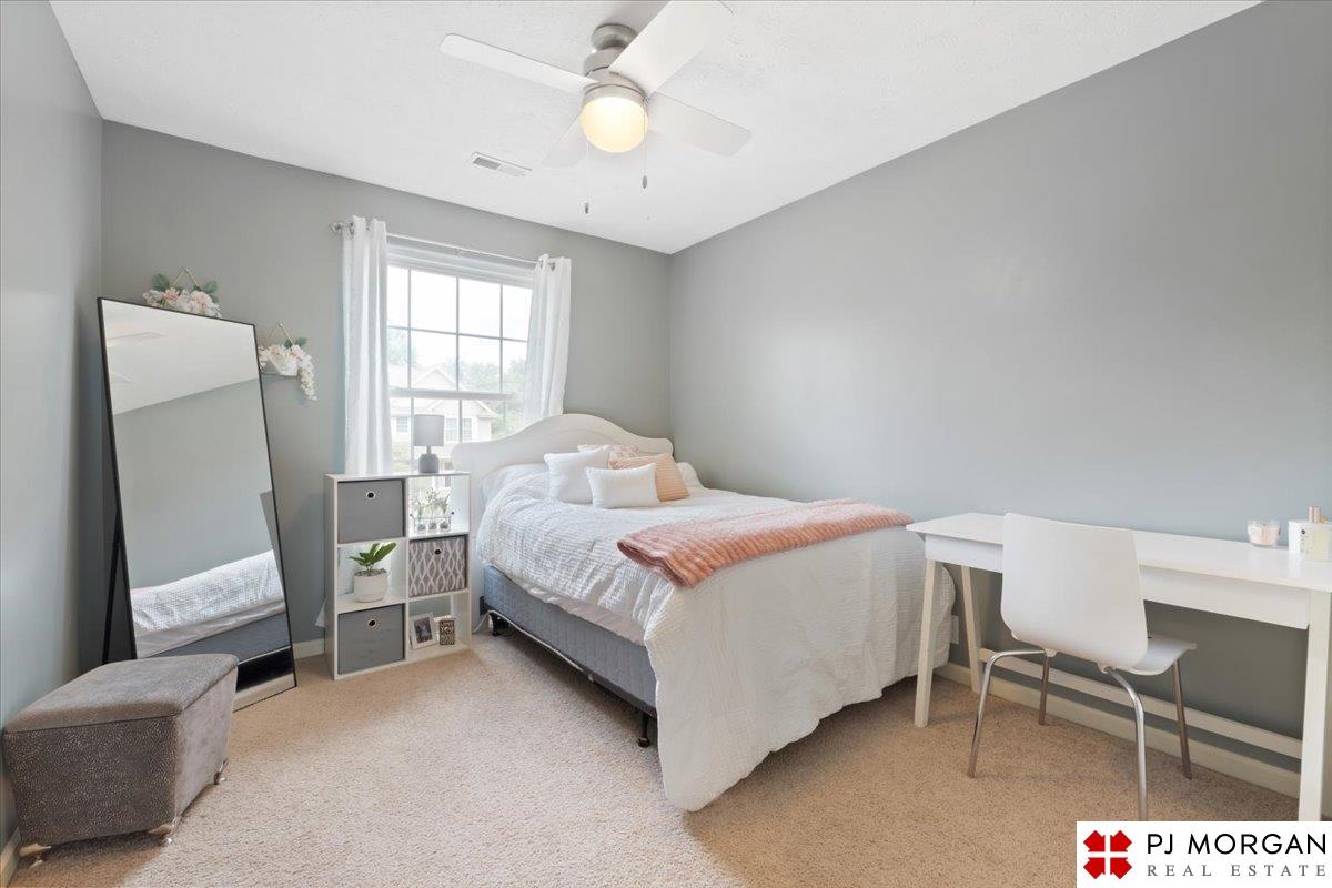 19669 Pine Street, Omaha