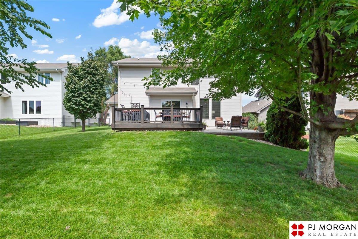 19669 Pine Street, Omaha