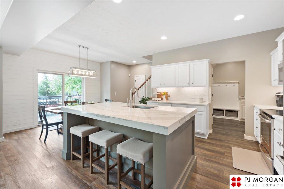 19669 Pine Street, Omaha