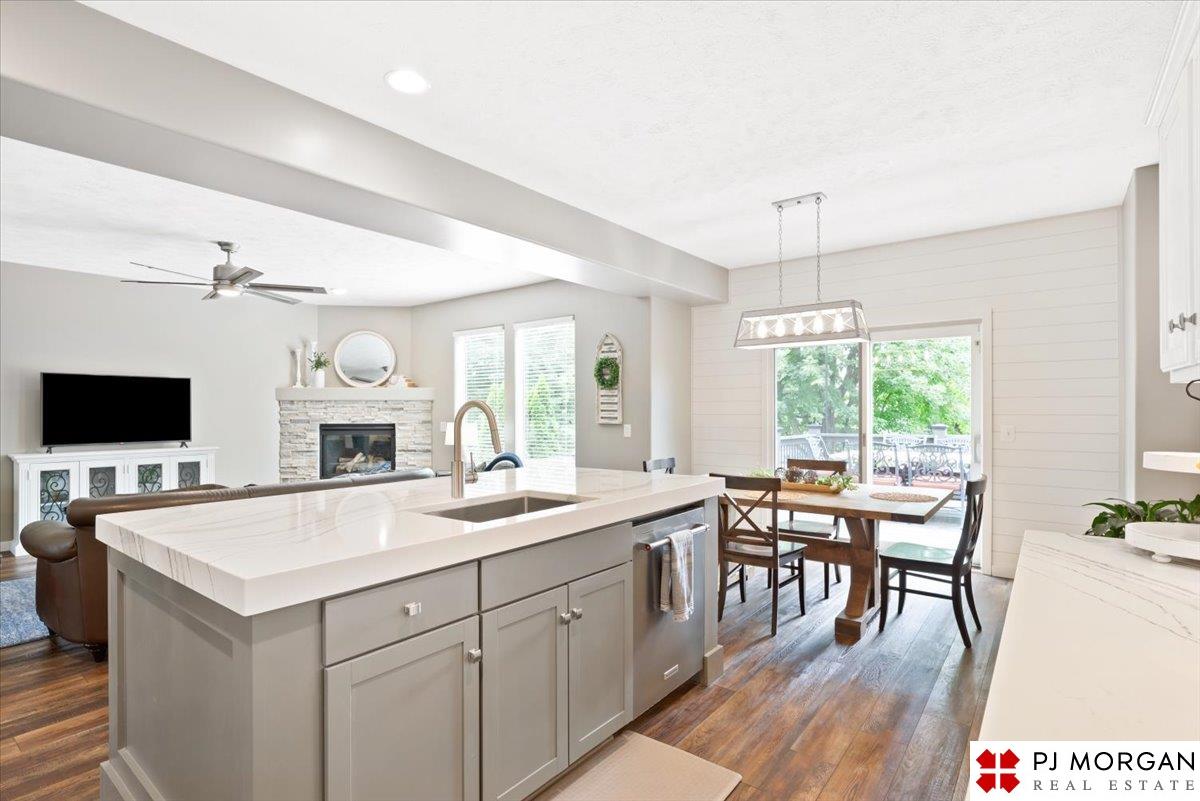 19669 Pine Street, Omaha