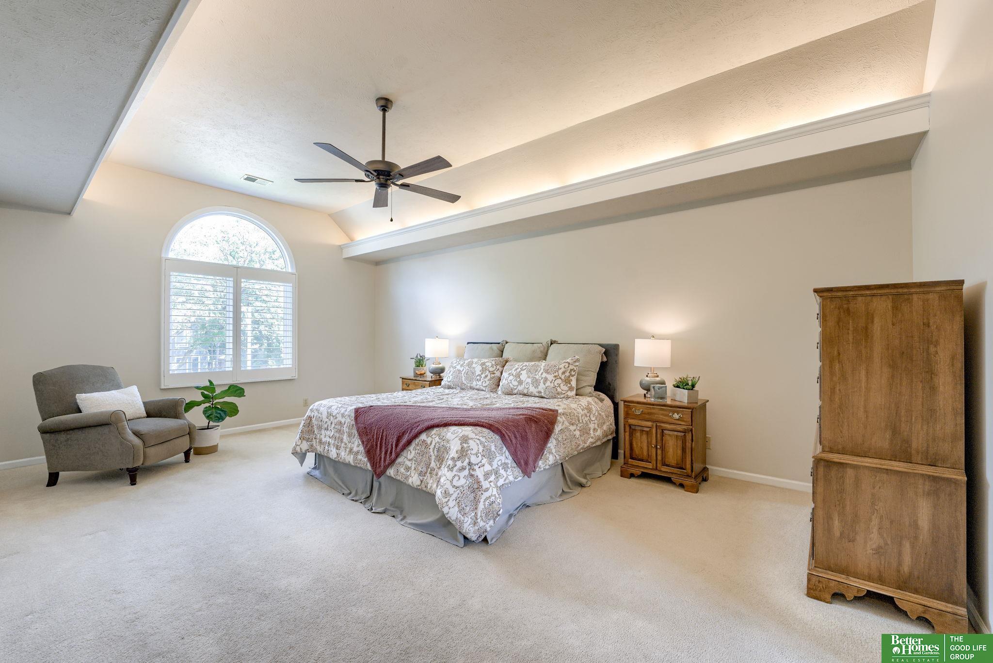 14475 Sherwood Avenue