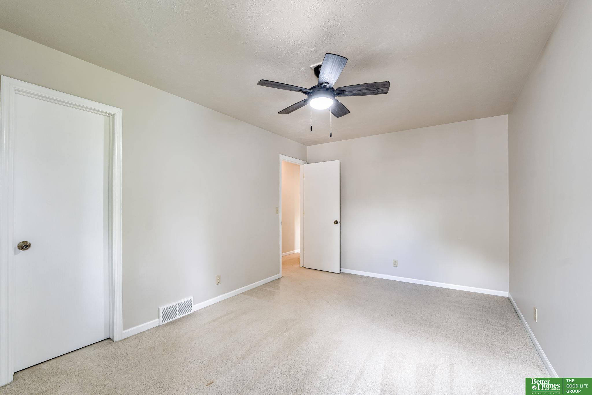 14475 Sherwood Avenue