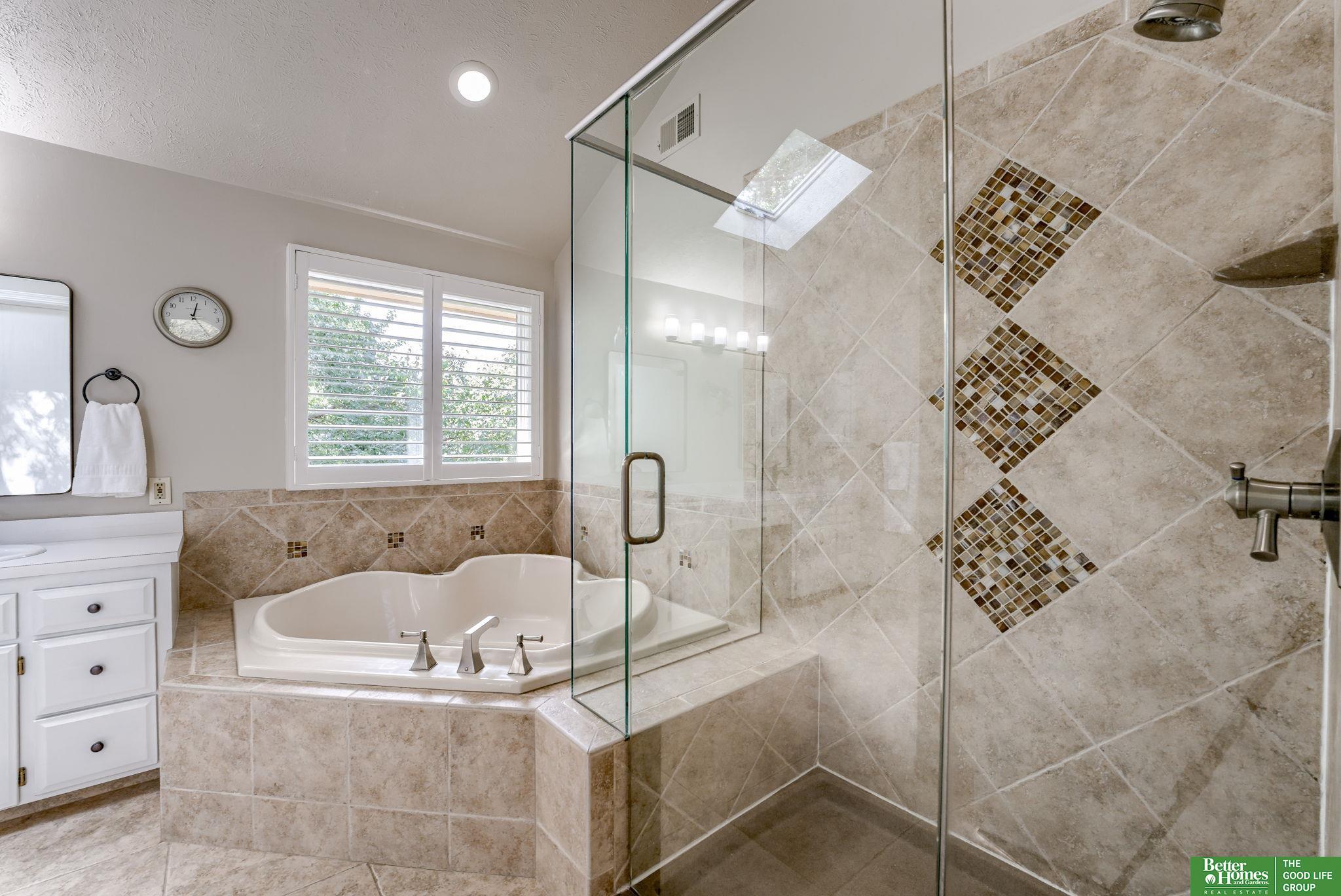 14475 Sherwood Avenue