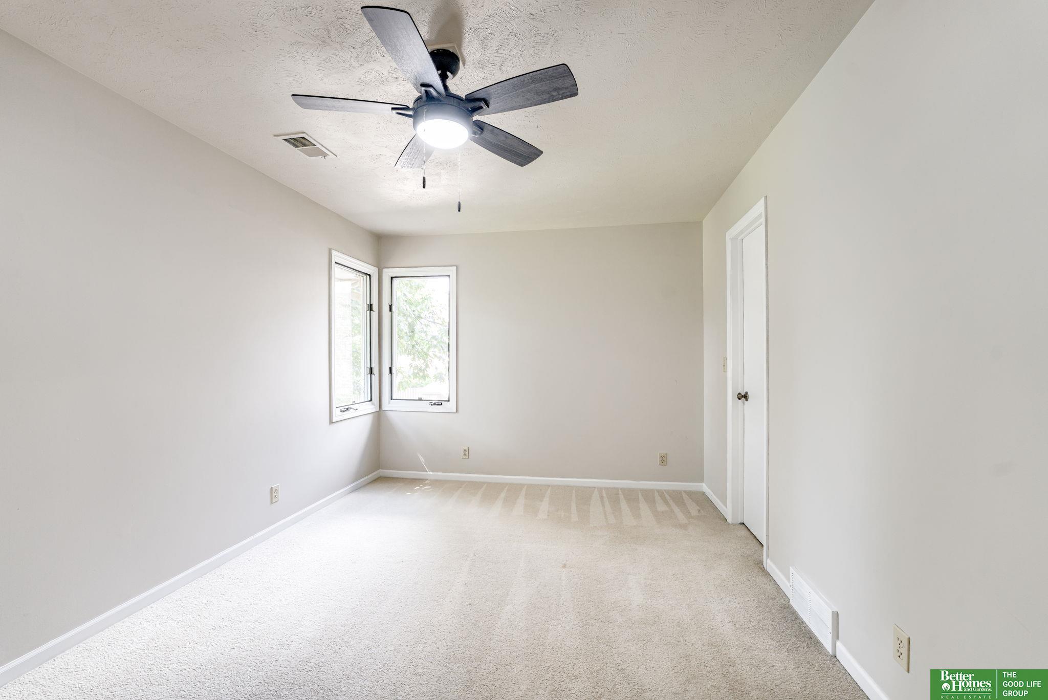 14475 Sherwood Avenue