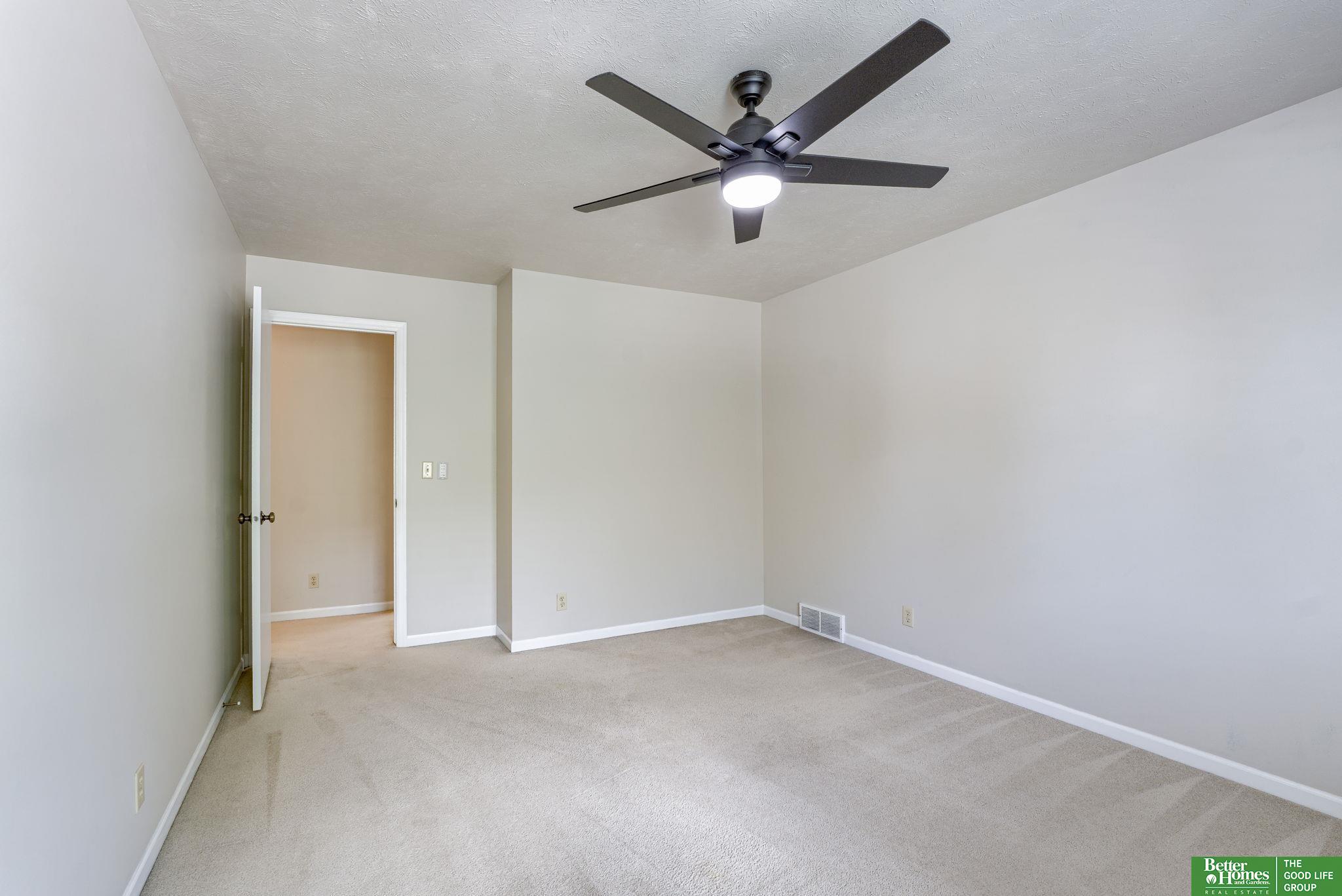 14475 Sherwood Avenue