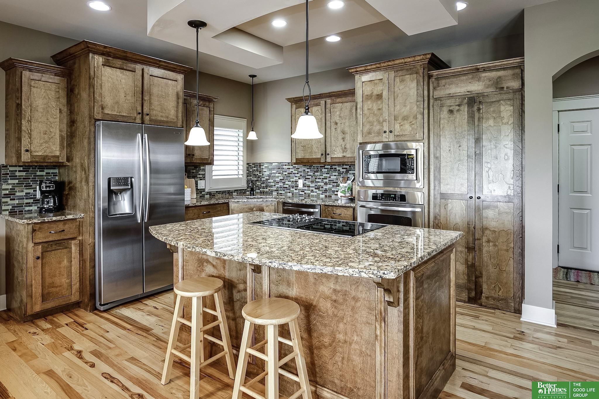 5636 S 234th Street, Elkhorn