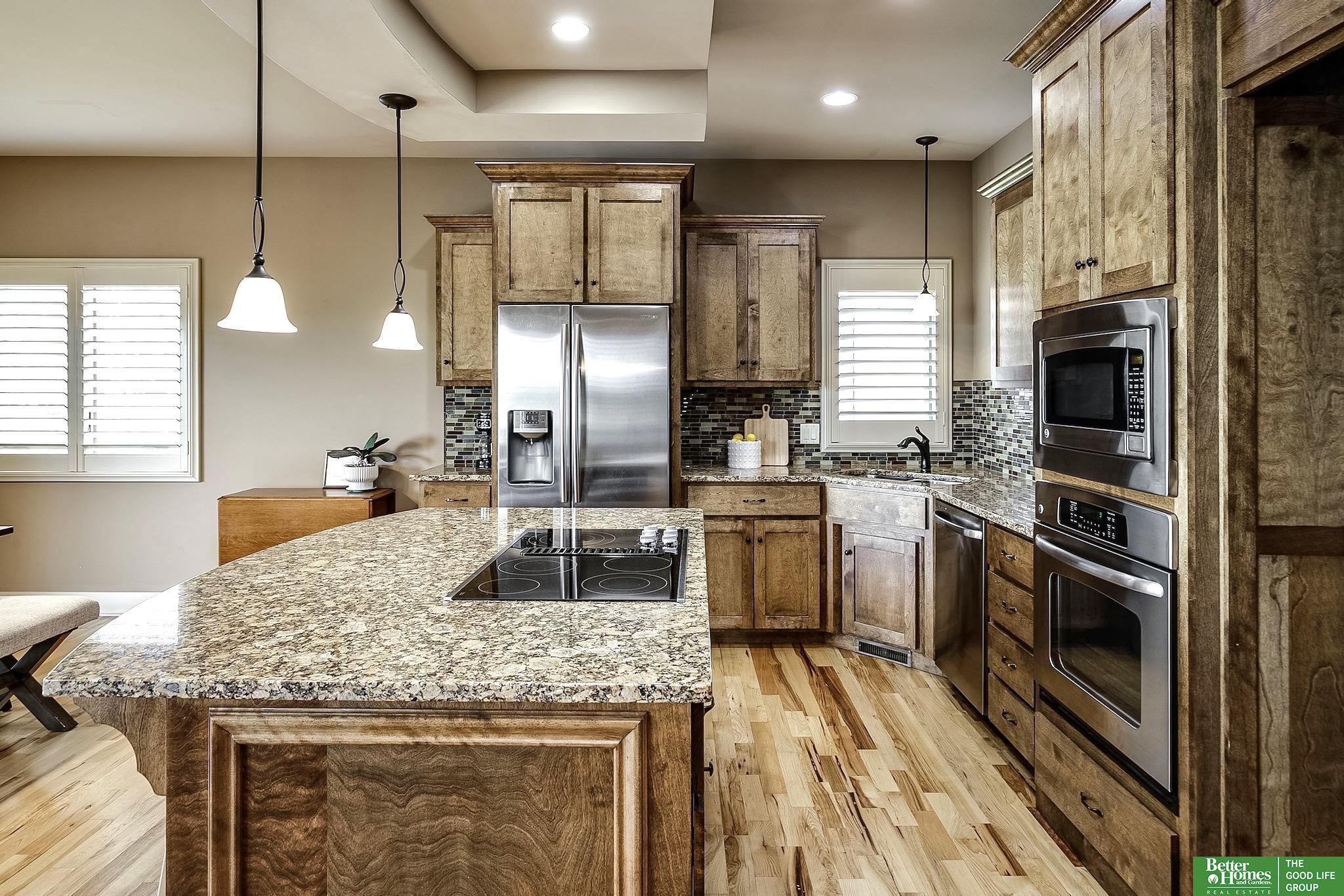 5636 S 234th Street, Elkhorn