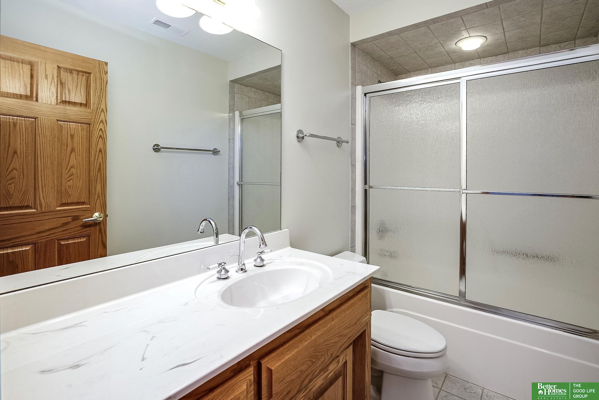 13309 Nicholas Street