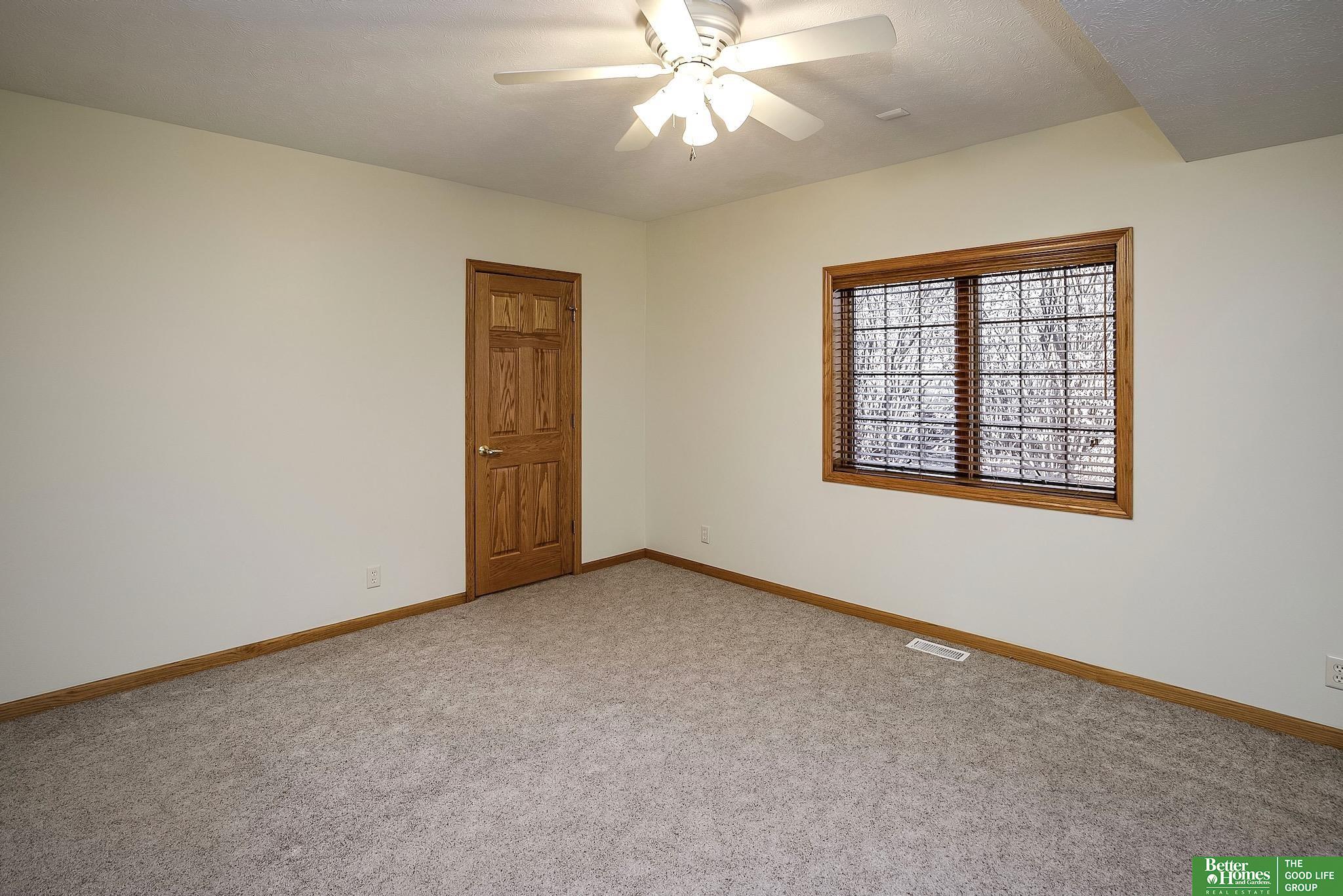 13309 Nicholas Street