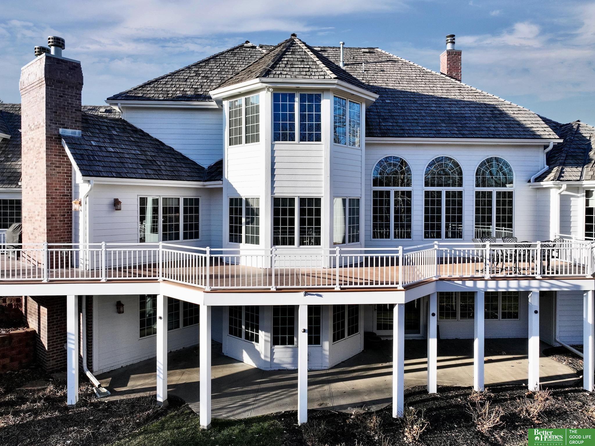 13309 Nicholas Street